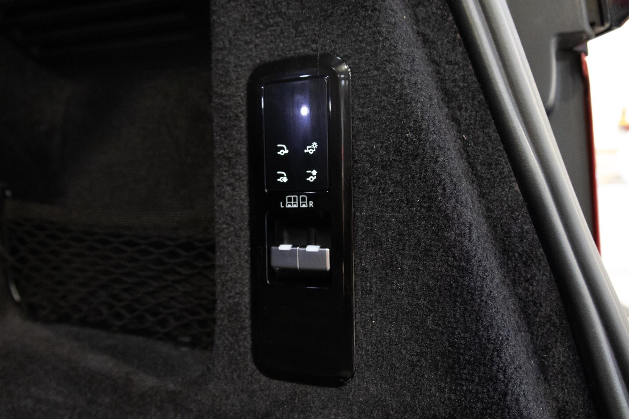 Land Rover RANGE ROVER SPORT - Image 10
