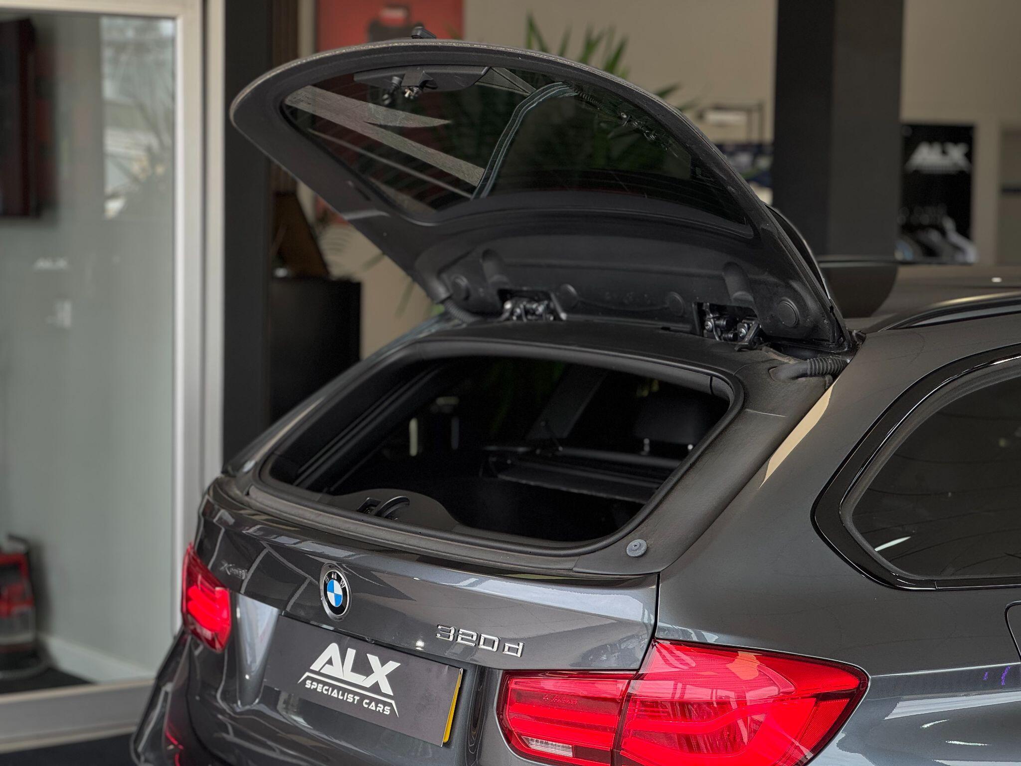 BMW 3 Series - Image 7
