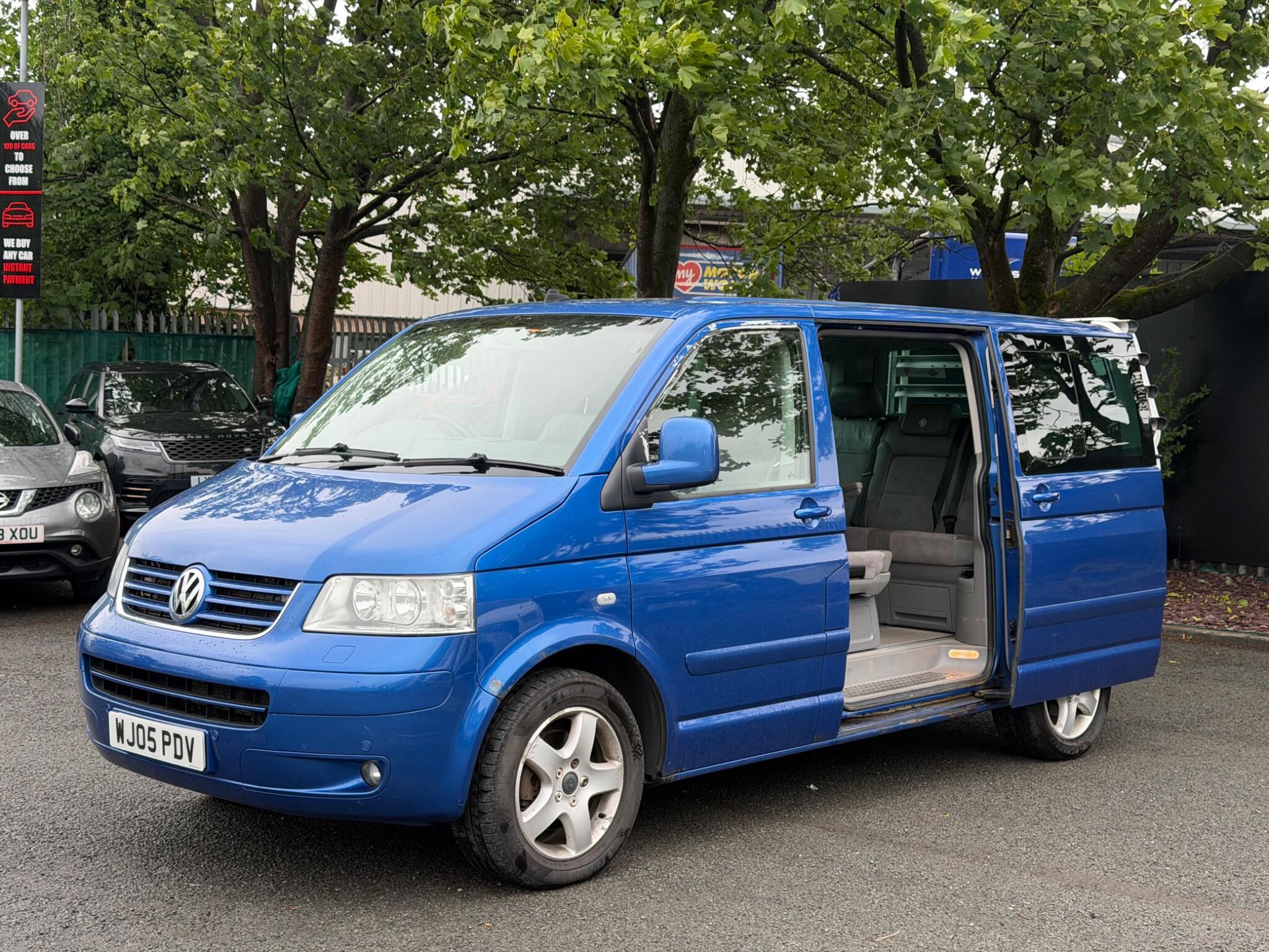 Volkswagen CARAVELLE - Image 2