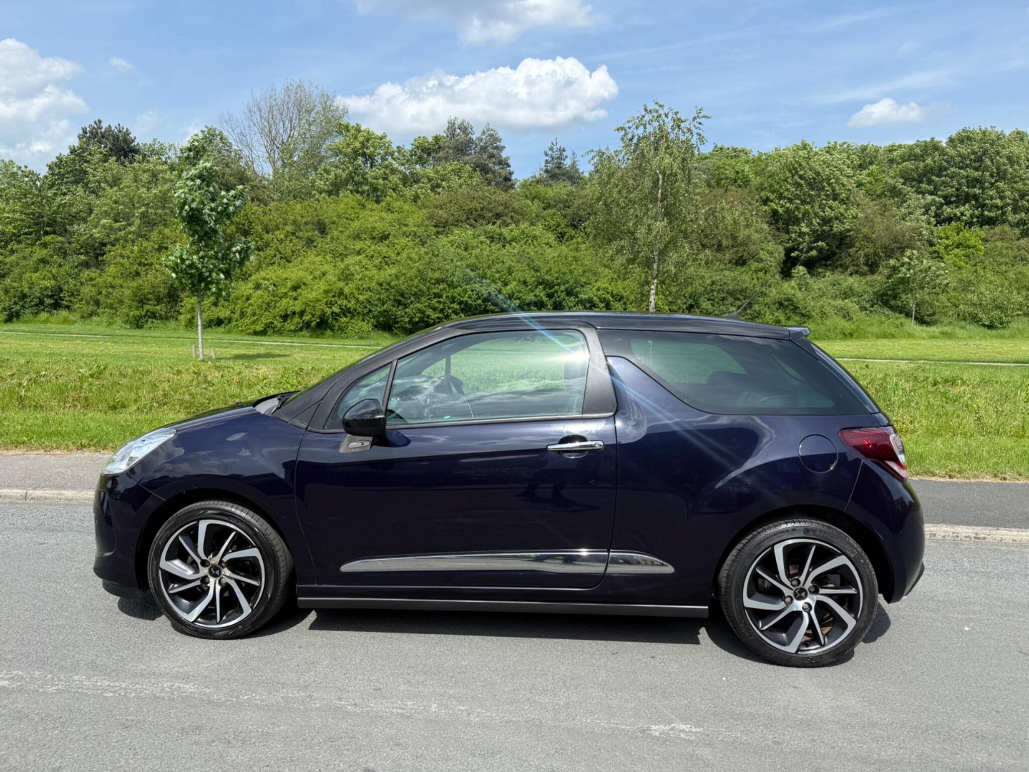 DS AUTOMOBILES DS 3 - Image 5