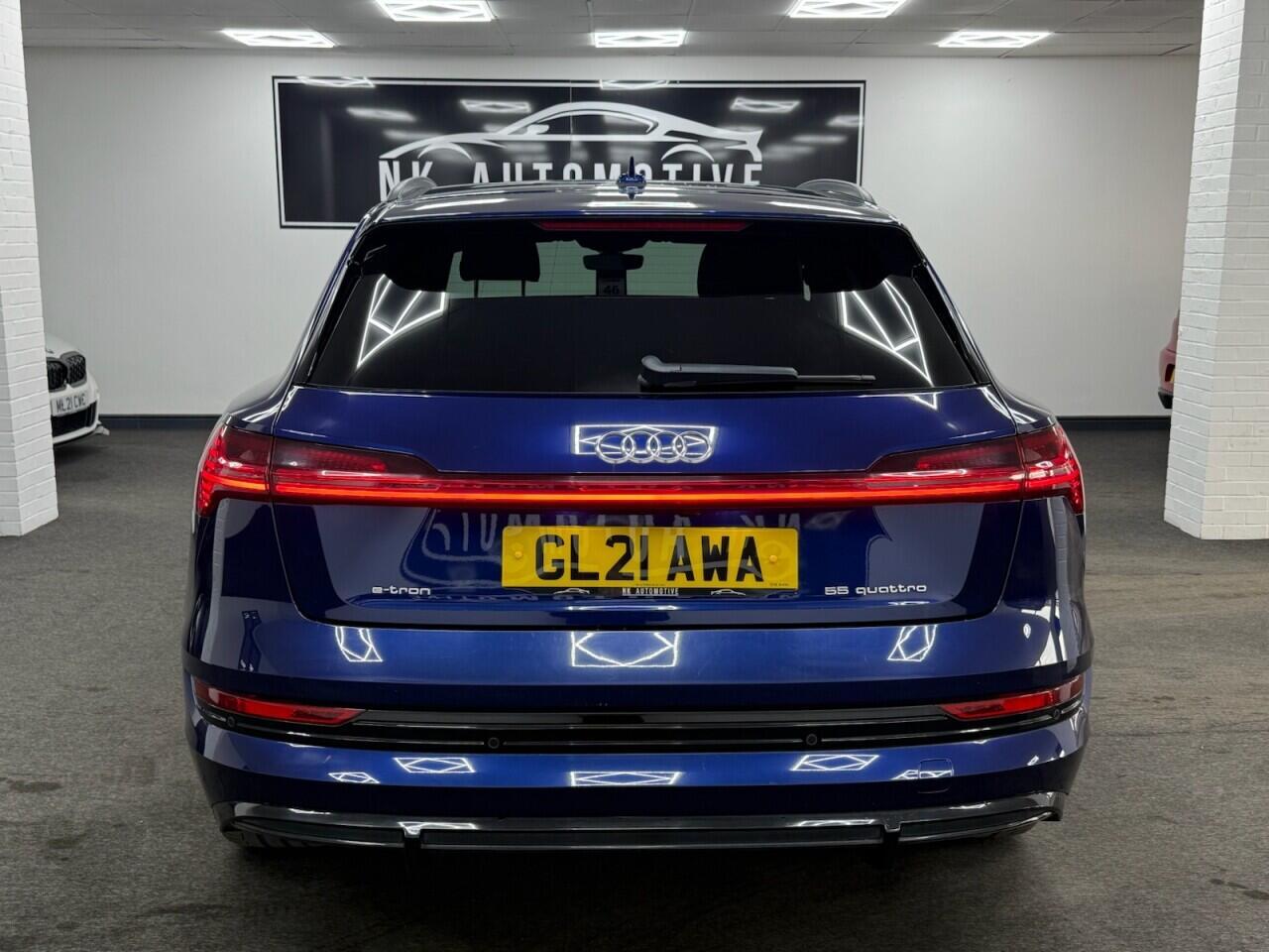 Audi E-Tron - Image 7