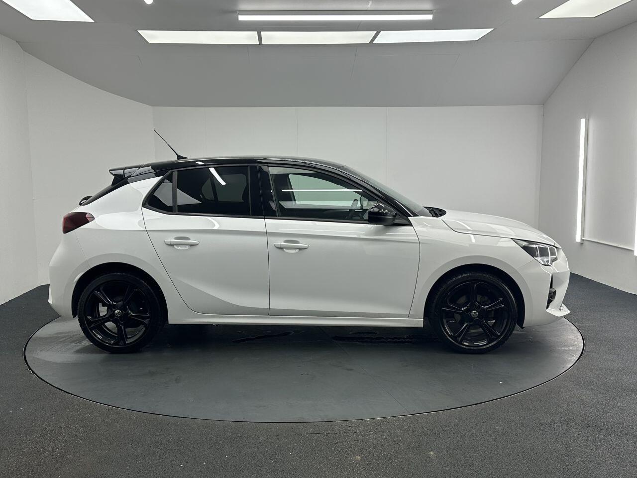 Vauxhall Corsa - Image 11