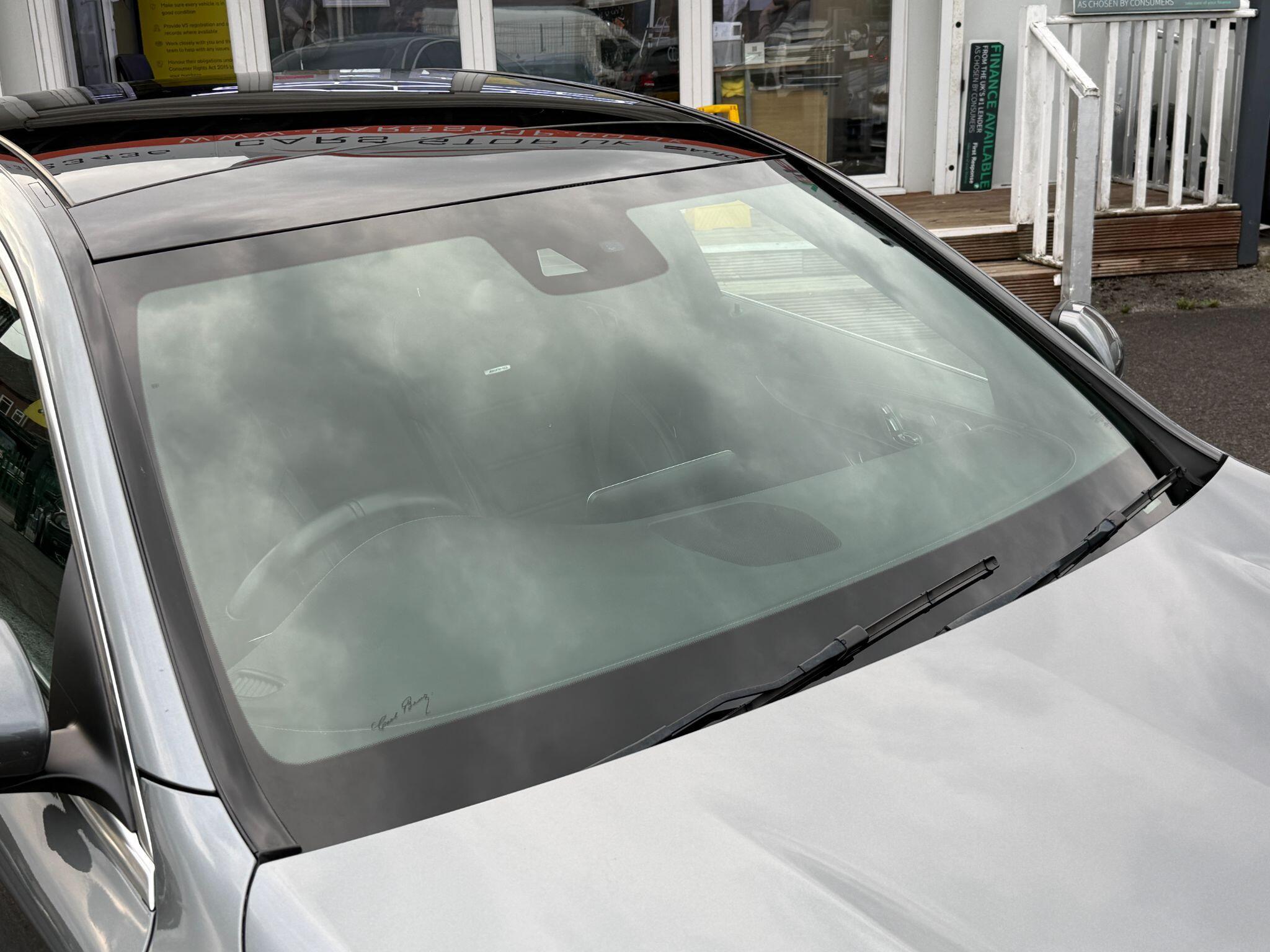 Mercedes C Class - Image 13