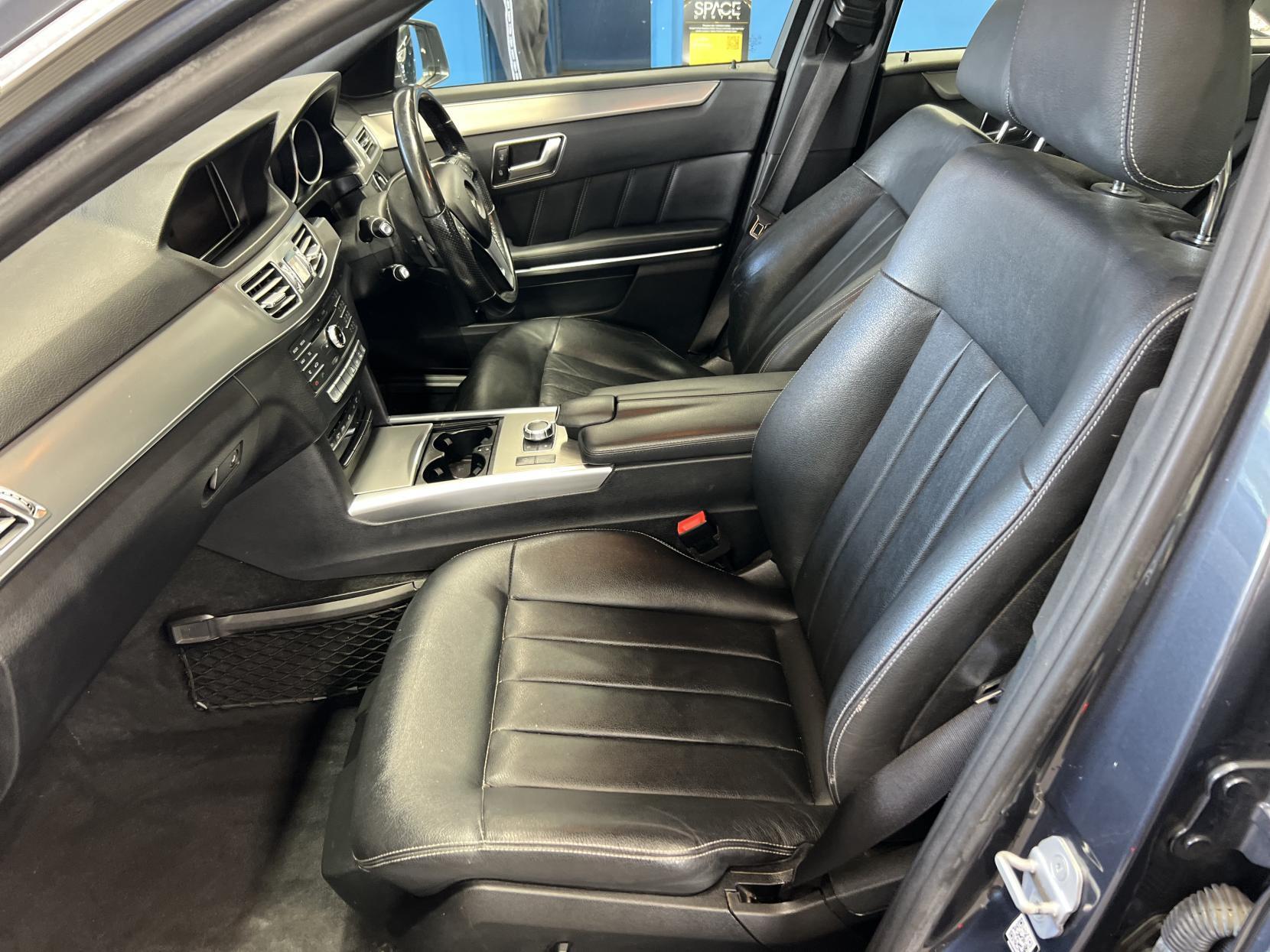 Mercedes E Class - Image 19