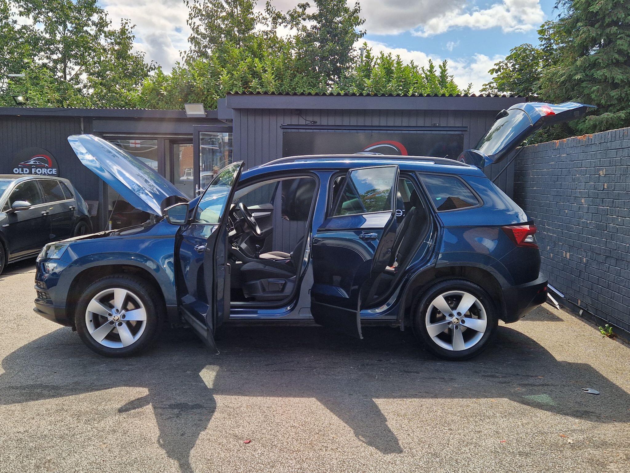 Skoda Karoq - Image 15