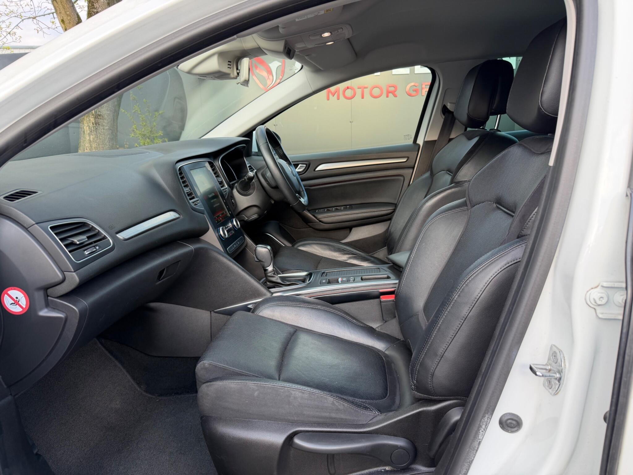 Renault Megane - Image 46