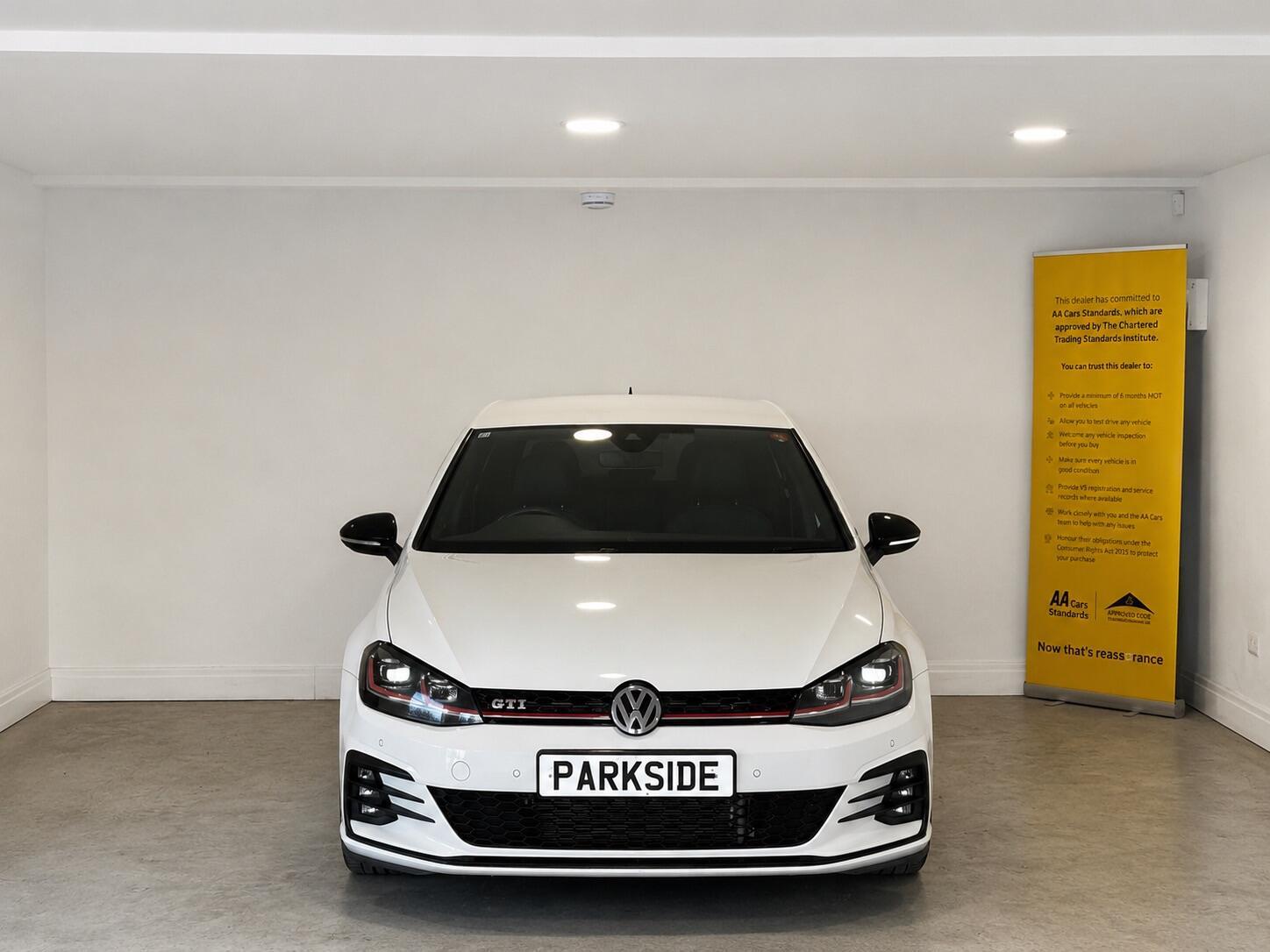 Volkswagen Golf - Image 5