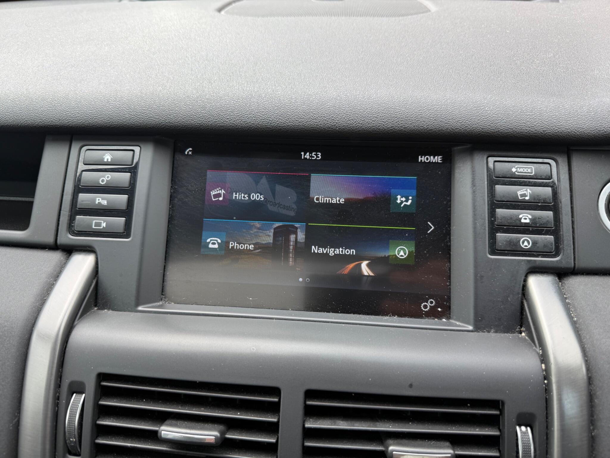 Land Rover DISCOVERY SPORT - Image 12