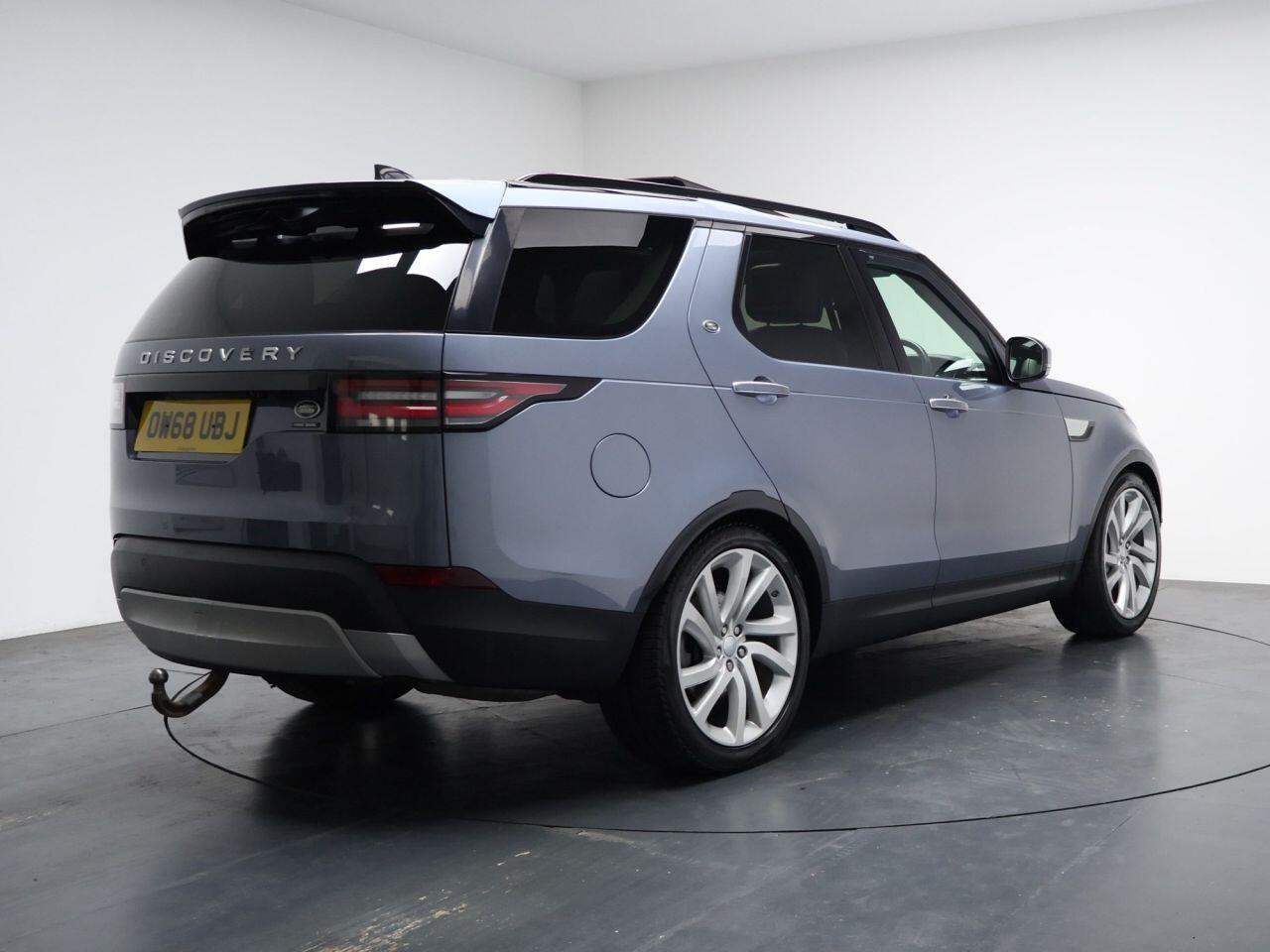 Land Rover Discovery - Image 12