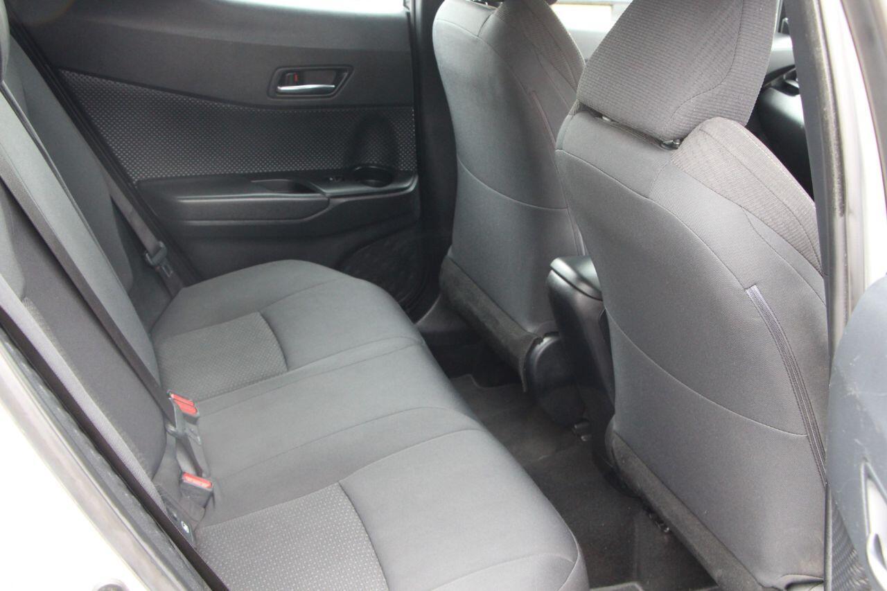 Toyota C-Hr - Image 18