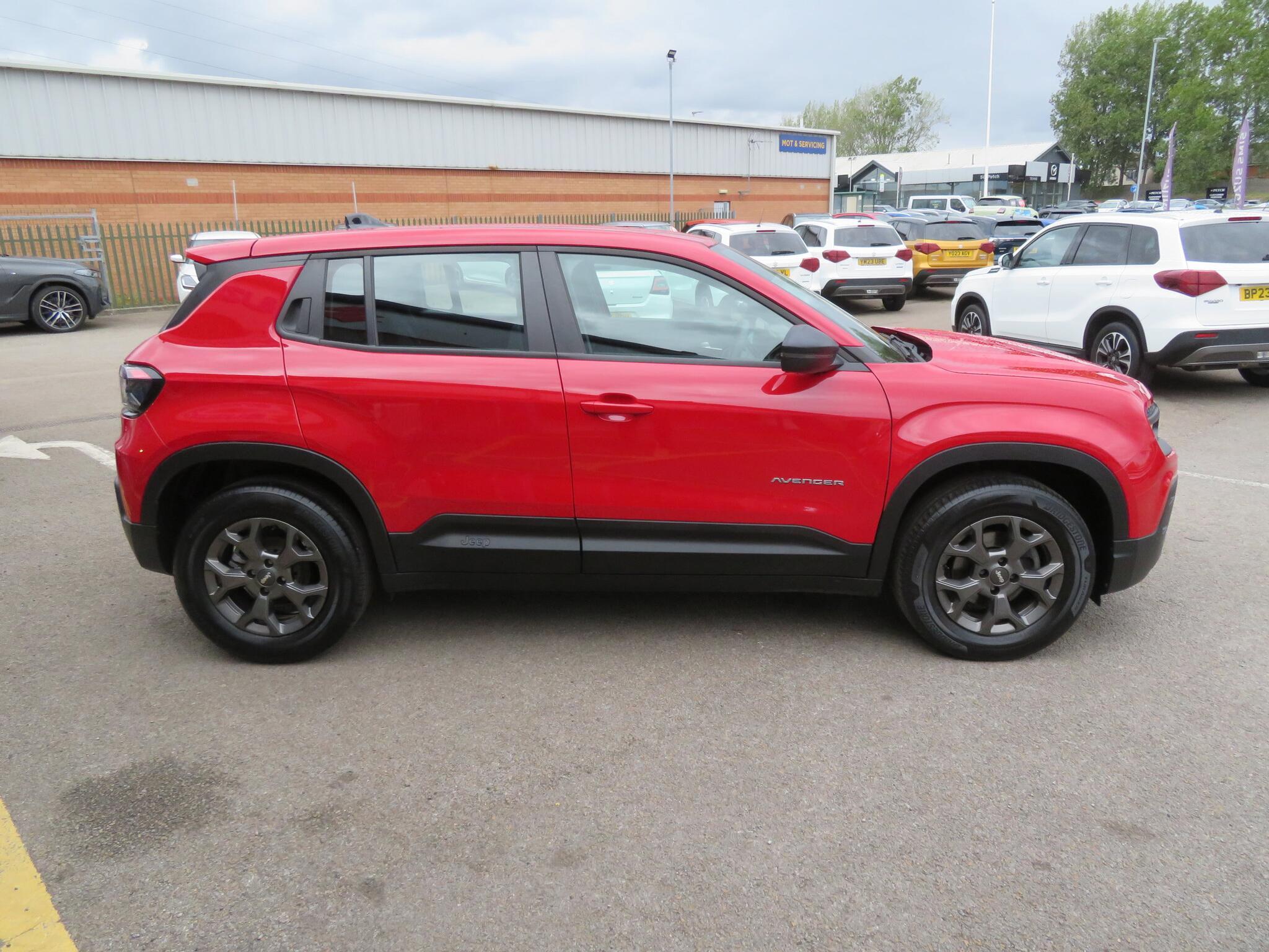 Jeep Avenger - Image 14