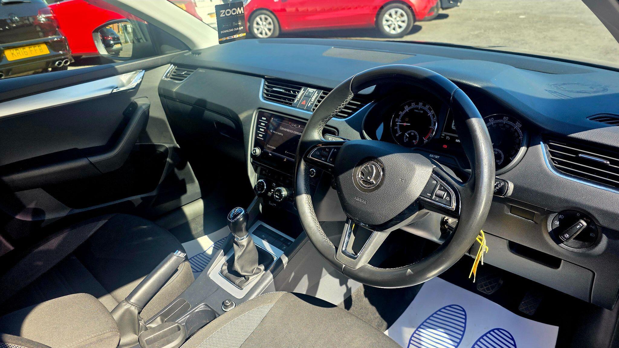 Skoda Octavia - Image 11