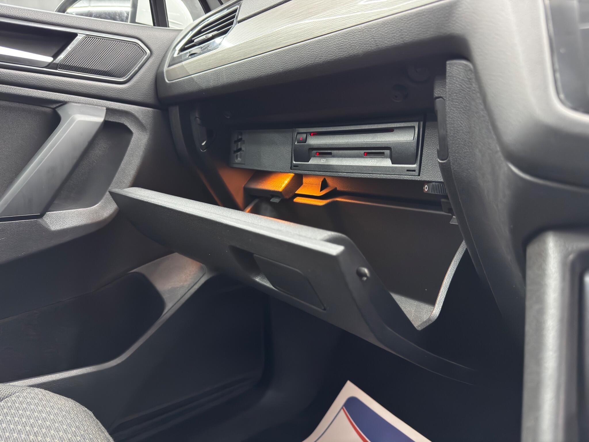 Volkswagen Tiguan Allspace - Image 38