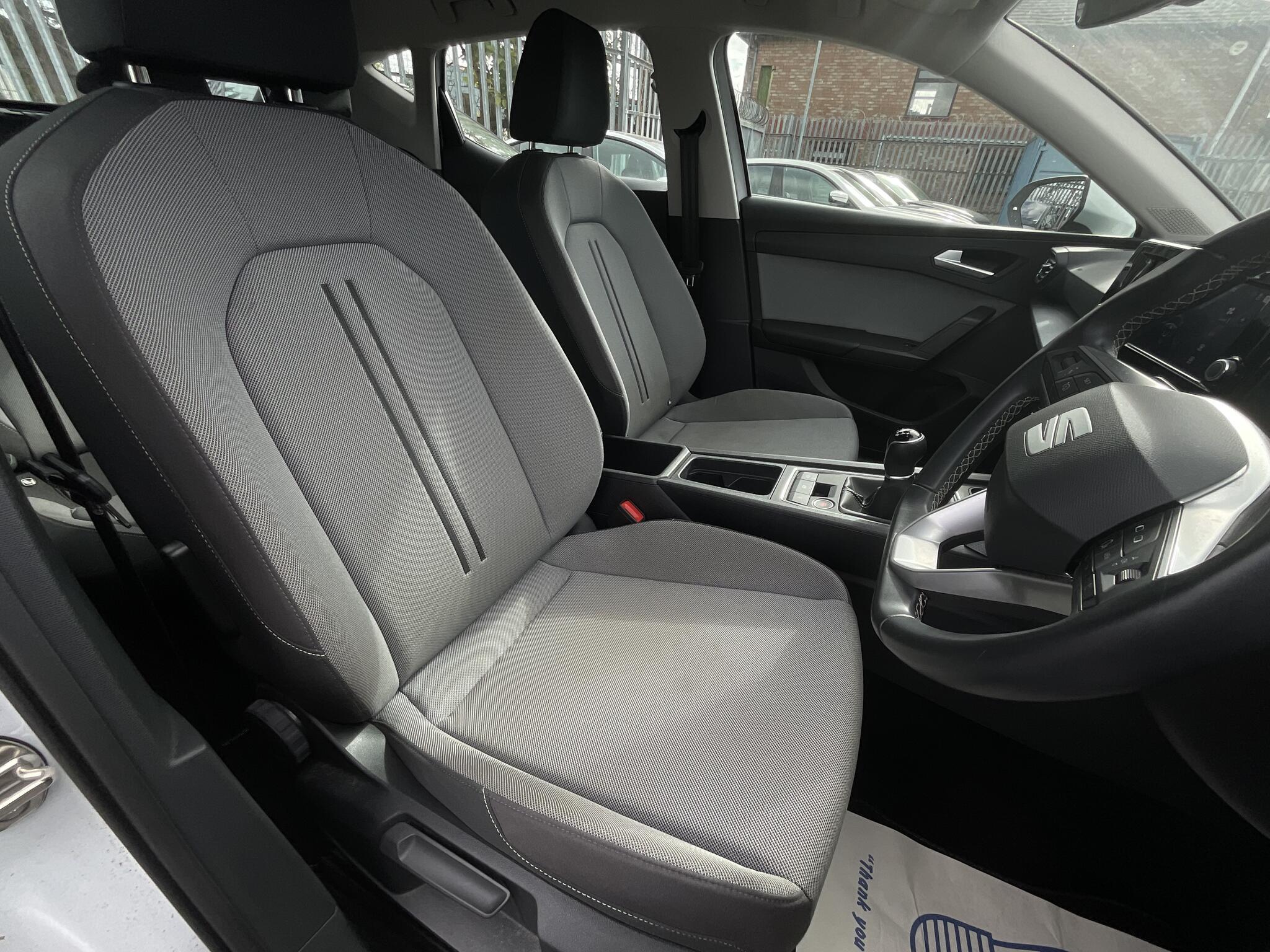 SEAT Leon - Image 8