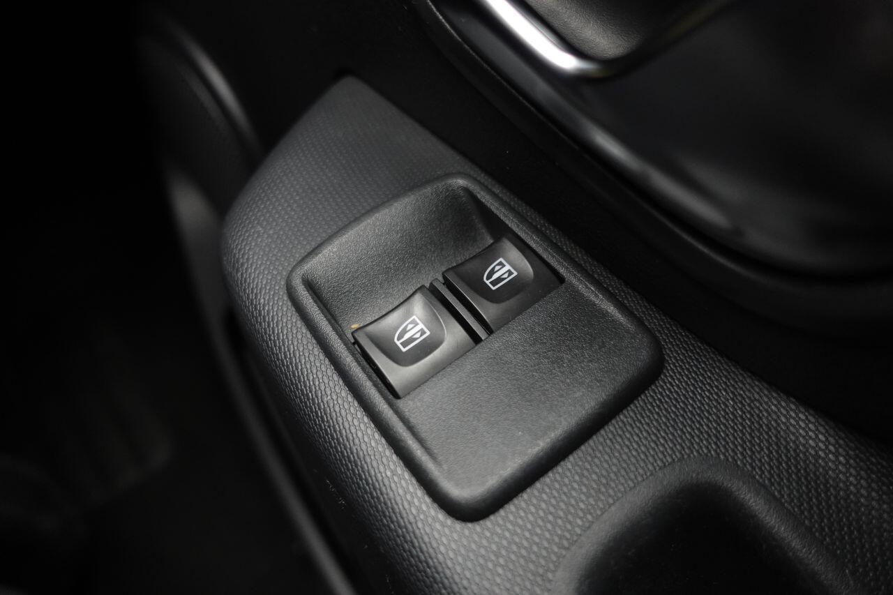 Dacia Sandero Stepway - Image 36