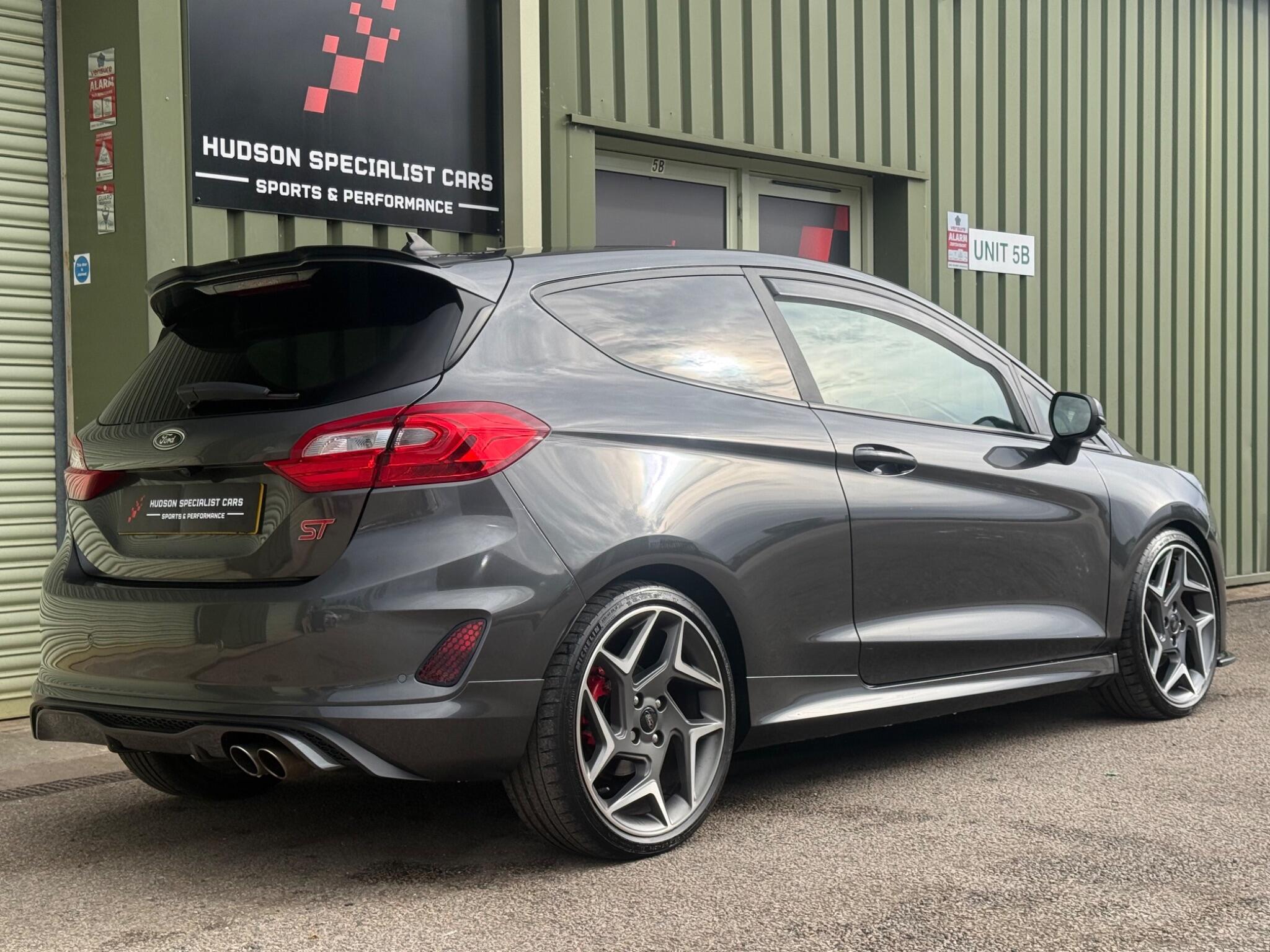 Ford Fiesta - Image 12