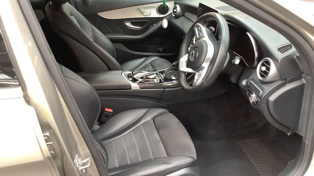 Mercedes-benz C Class - Image 3