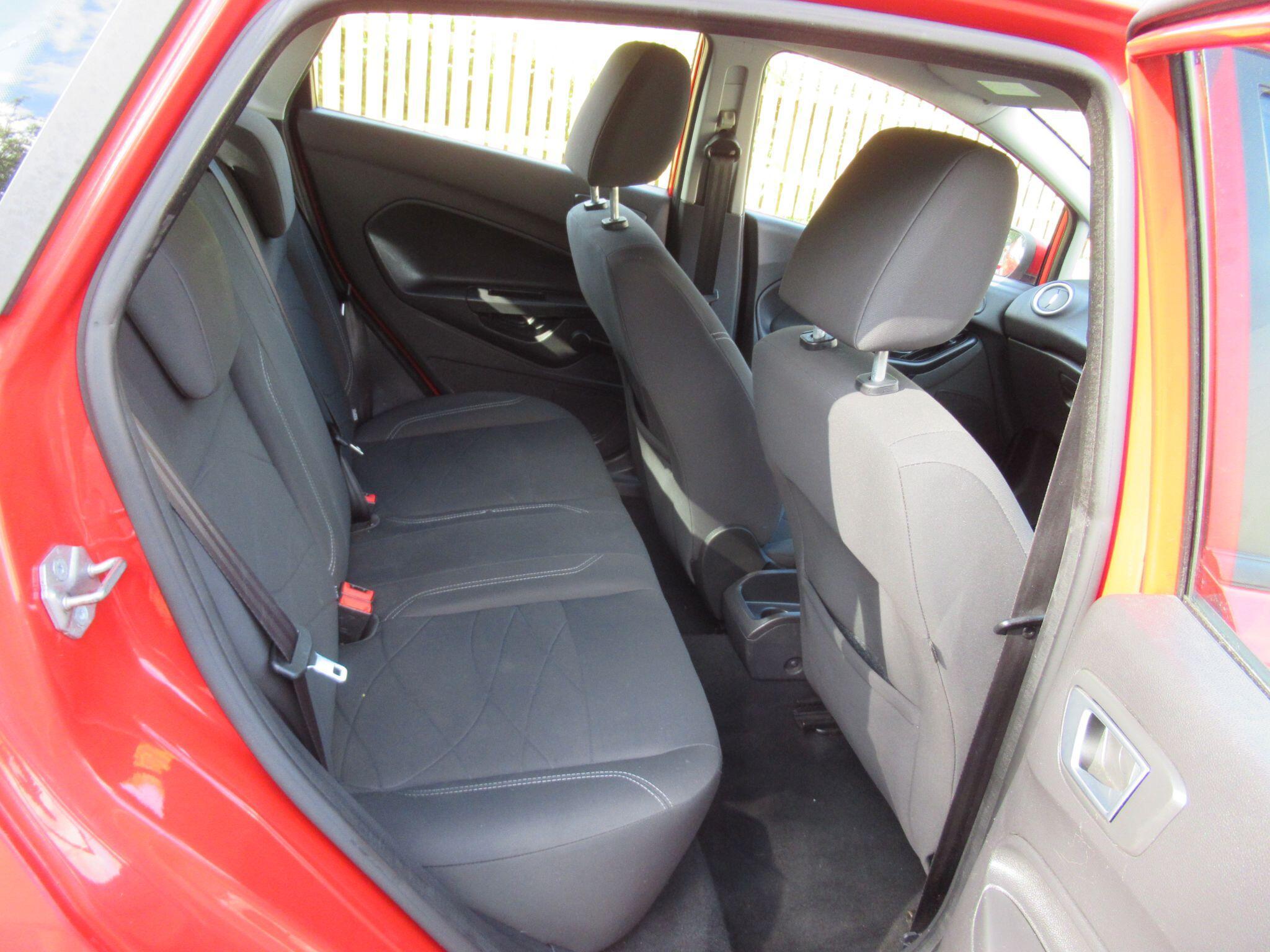 Ford Fiesta - Image 17