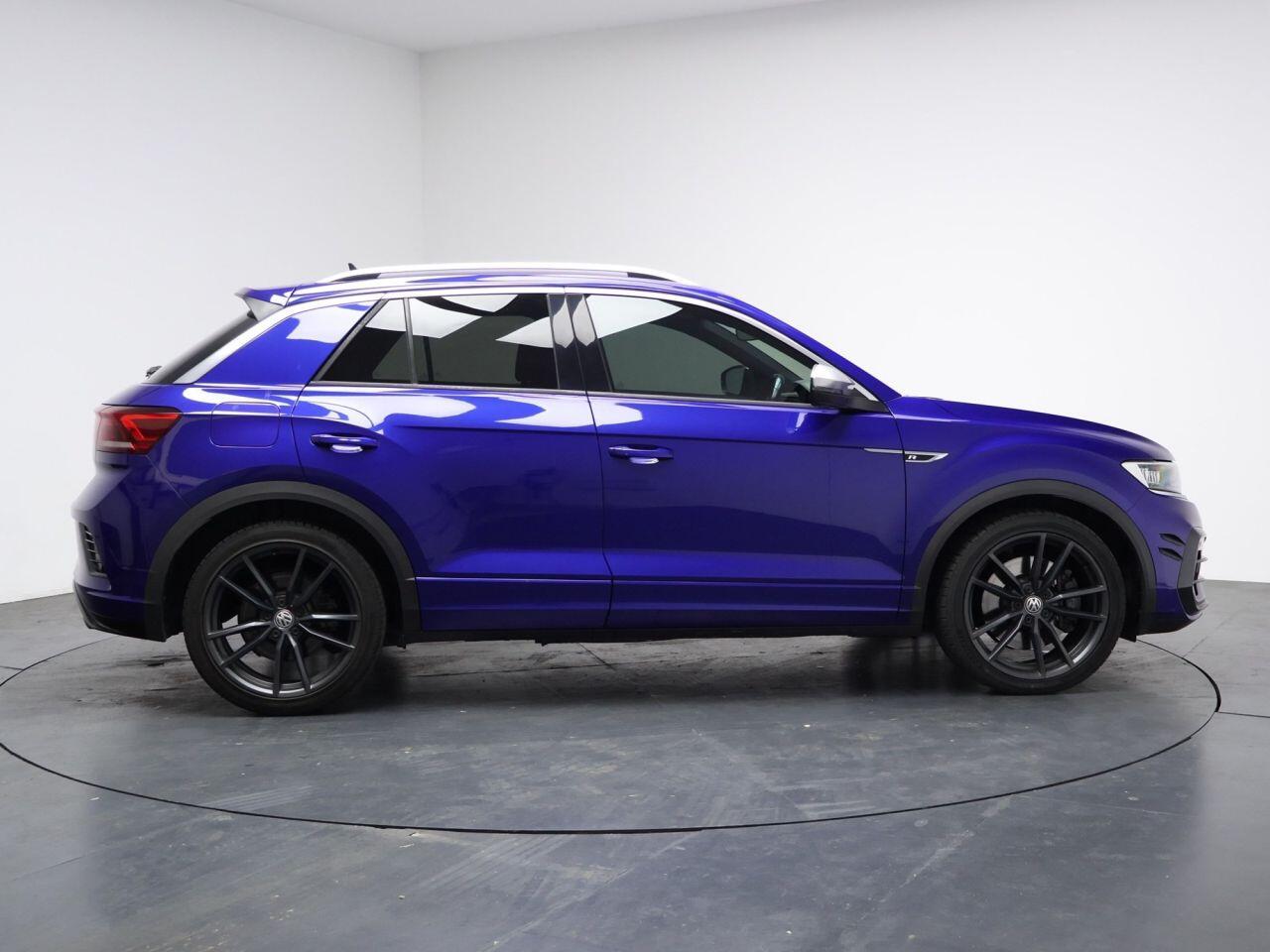 Volkswagen T-Roc - Image 14