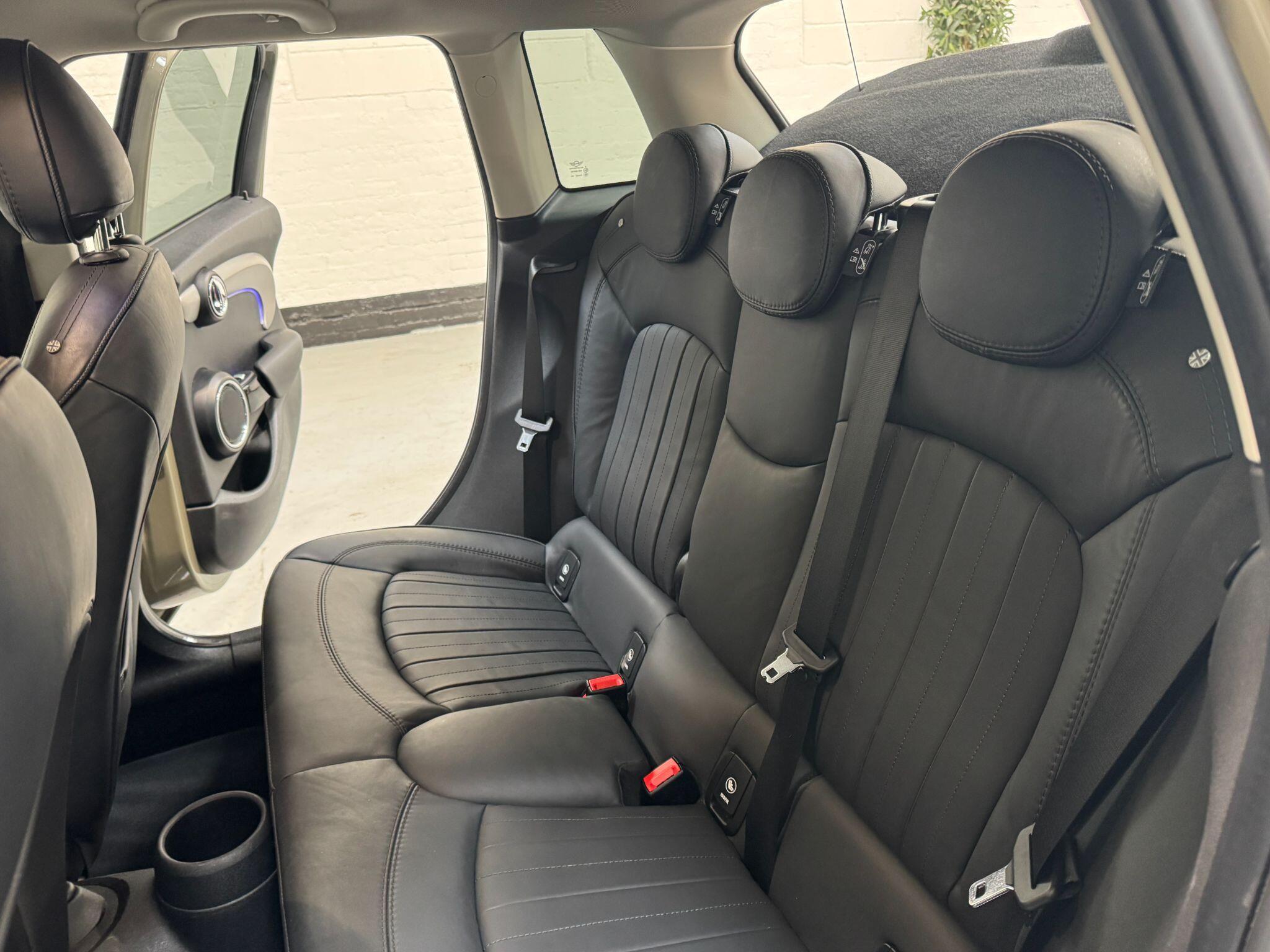 MINI Hatch - Image 49