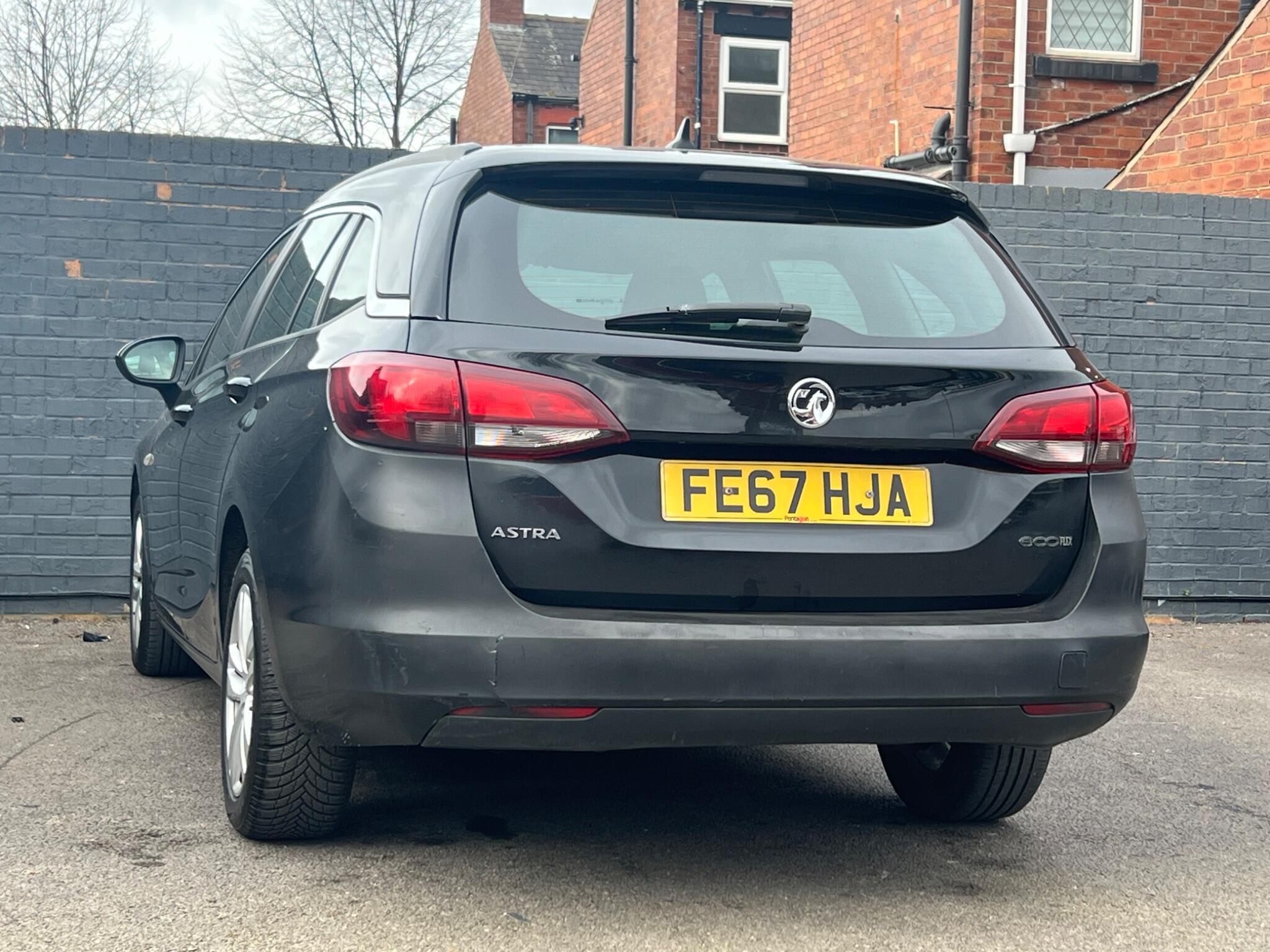 Vauxhall Astra - Image 24
