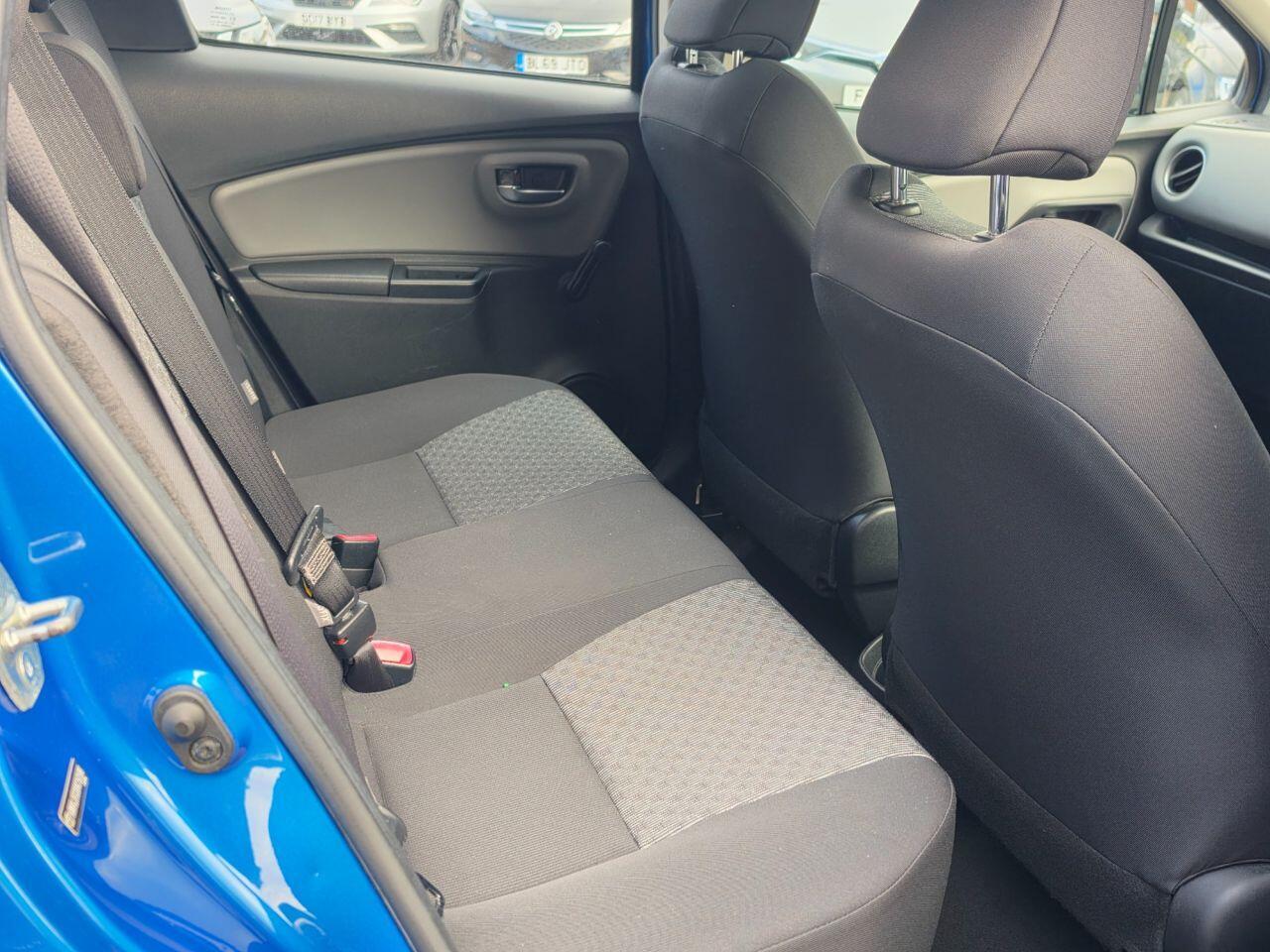 Toyota Yaris - Image 13