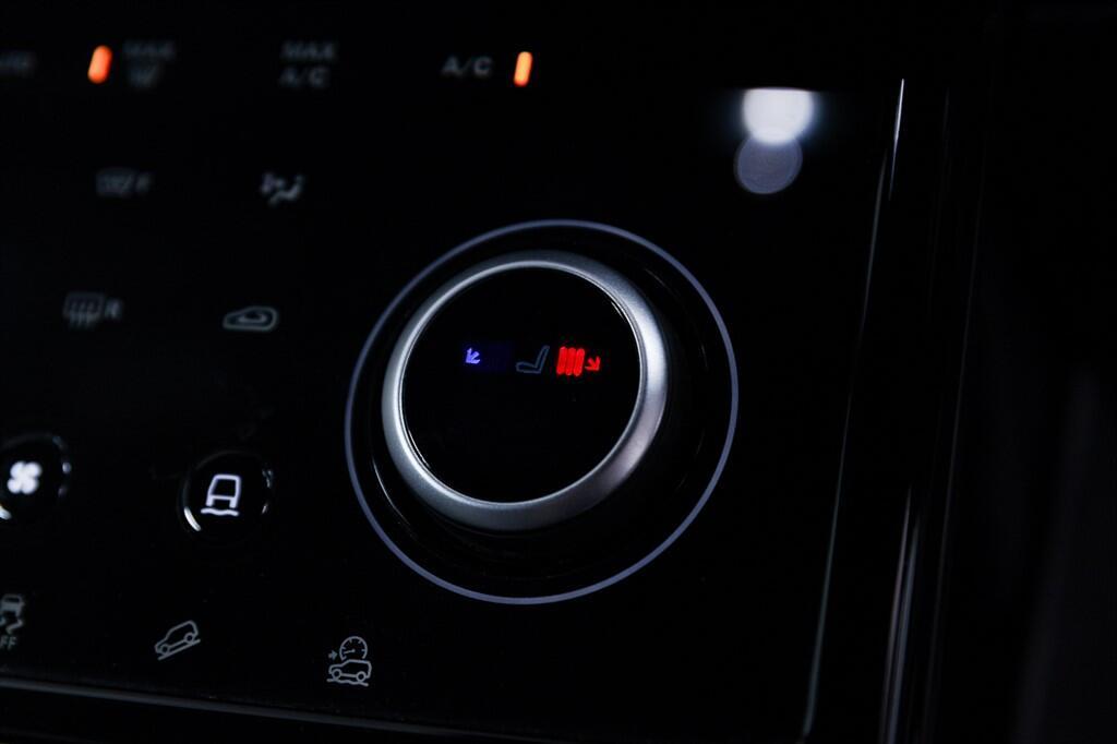 Land Rover Range Rover Evoque - Image 21