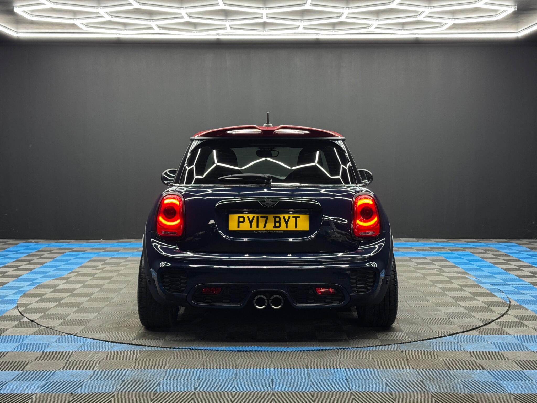 MINI Hatch - Image 6