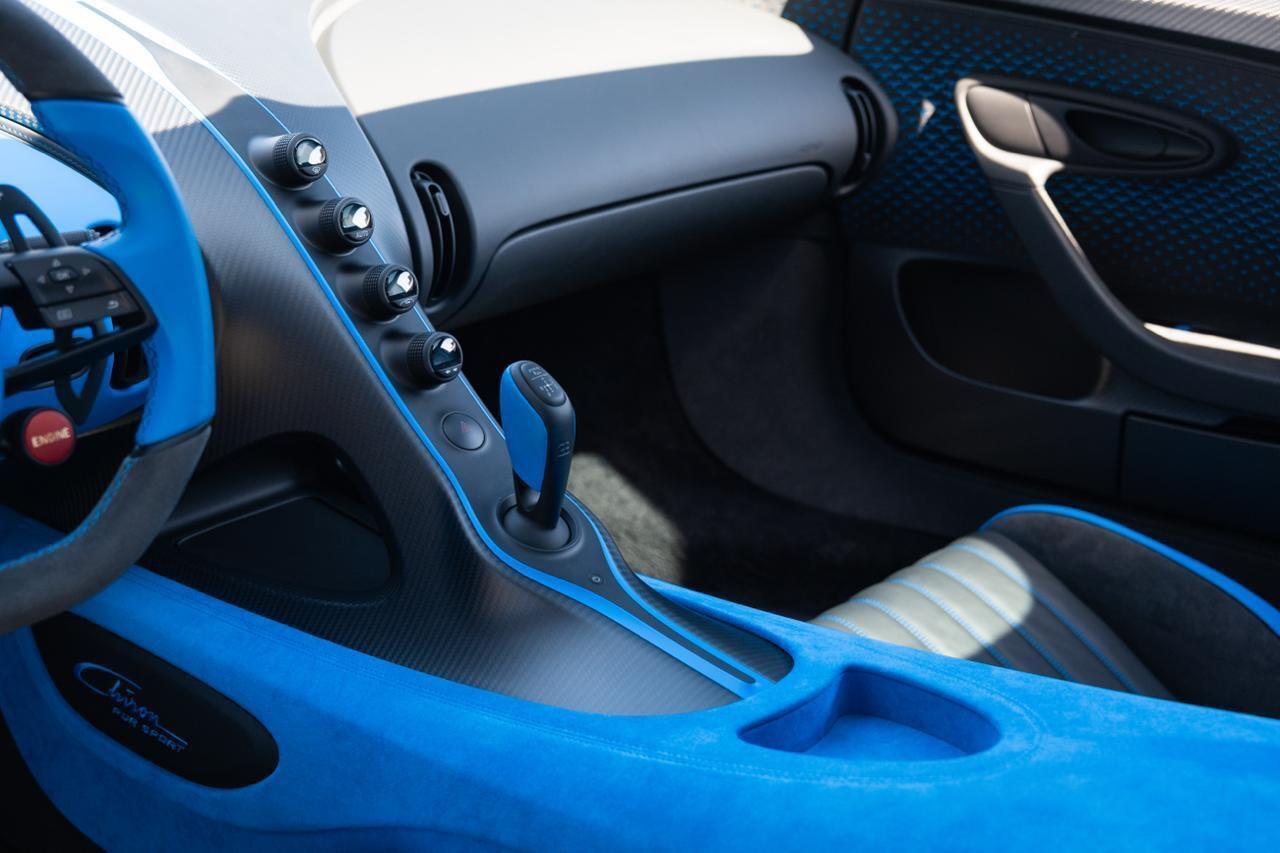 Bugatti Chiron - Image 10