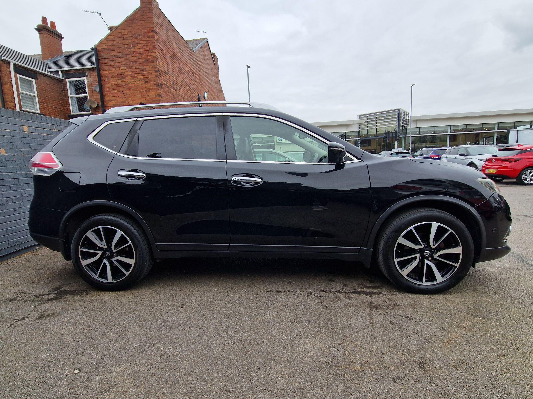 Nissan X-Trail - Image 7