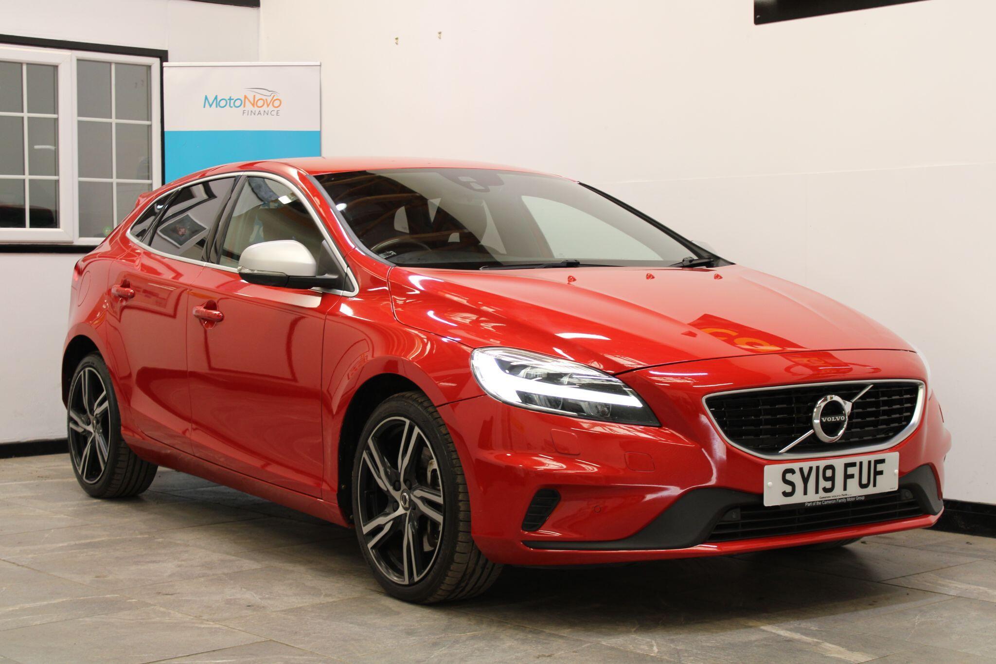 Volvo V40 - Image 6