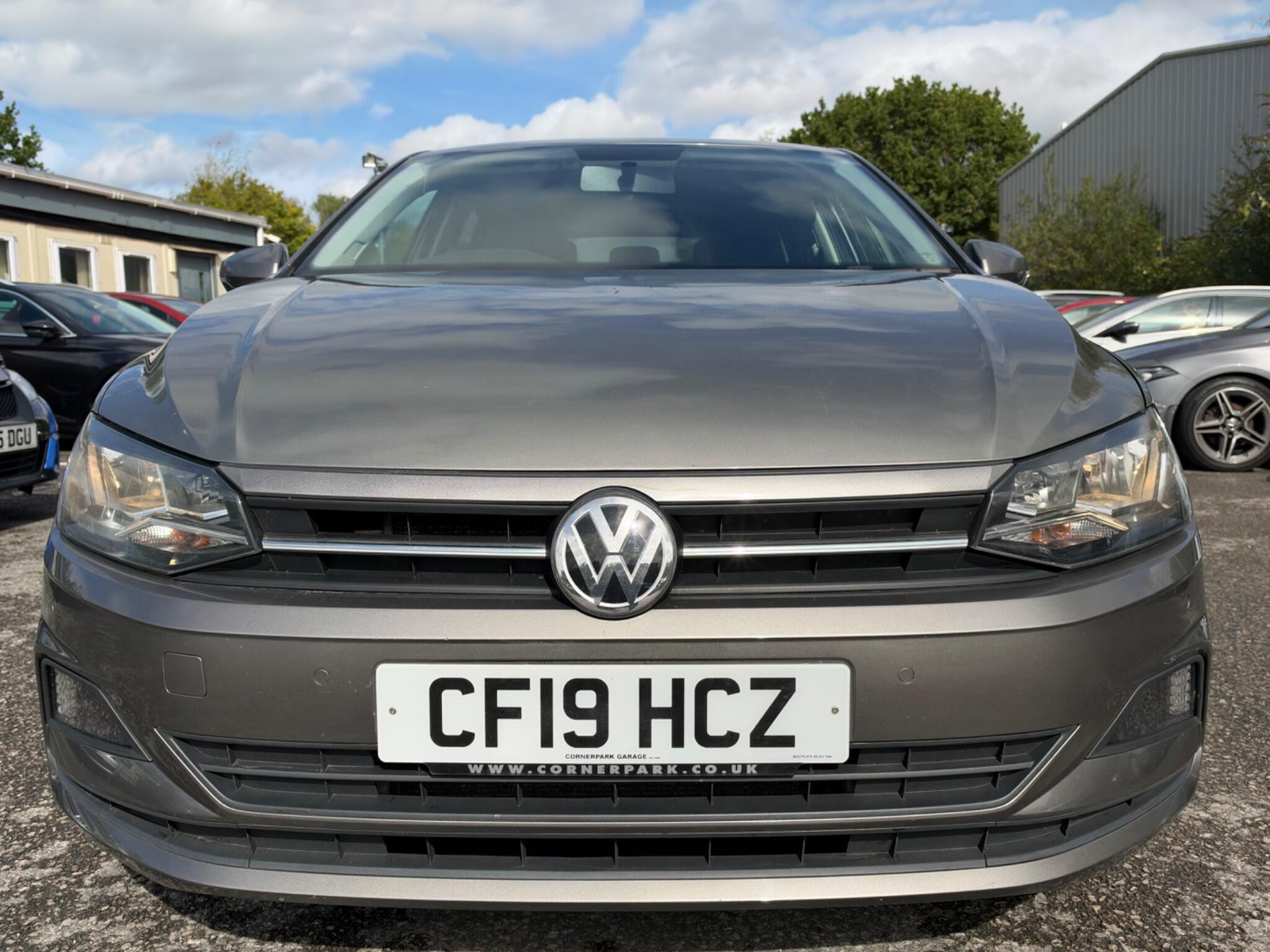 Volkswagen Polo - Image 2