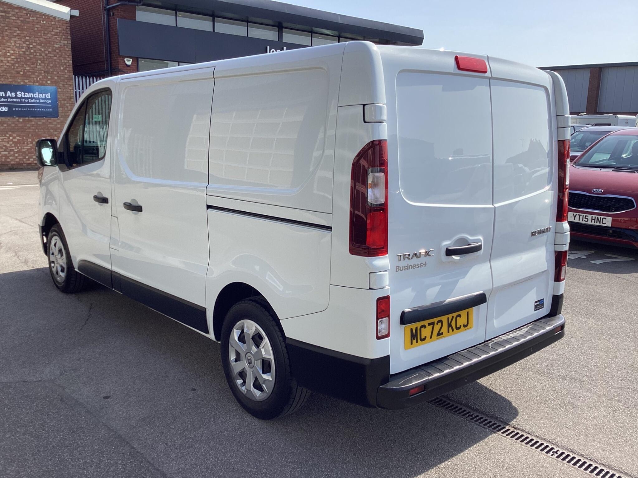 Renault Trafic - Image 5