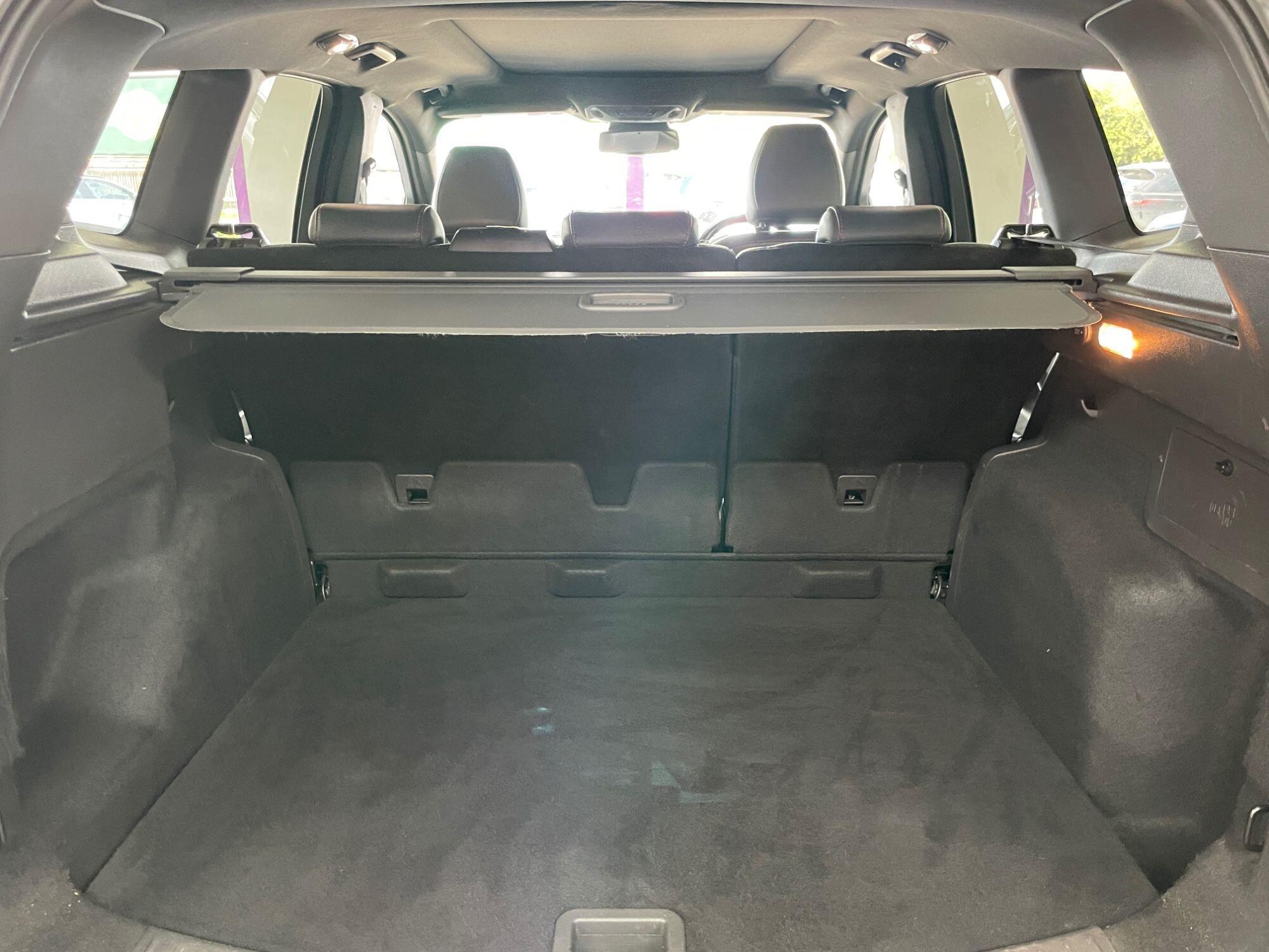 Ford Kuga - Image 16