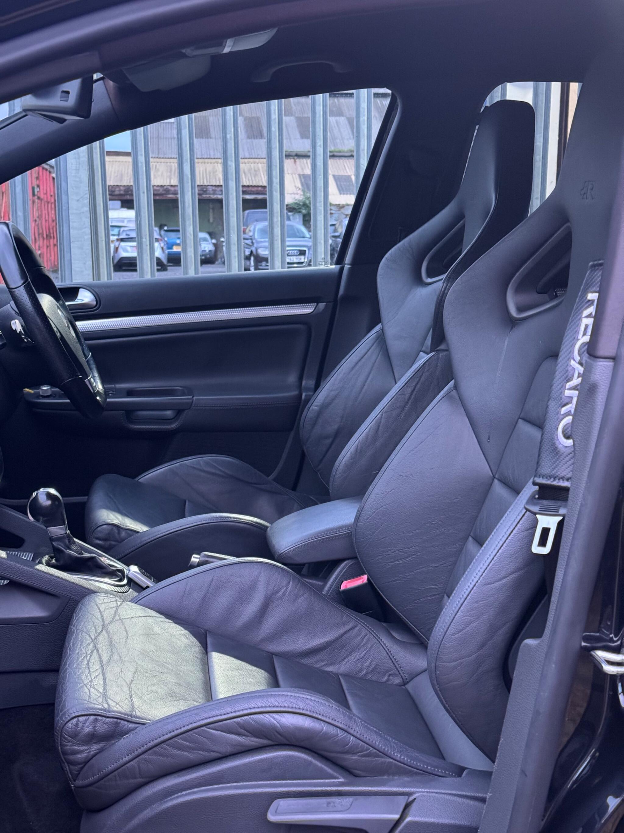 Volkswagen Golf - Image 20