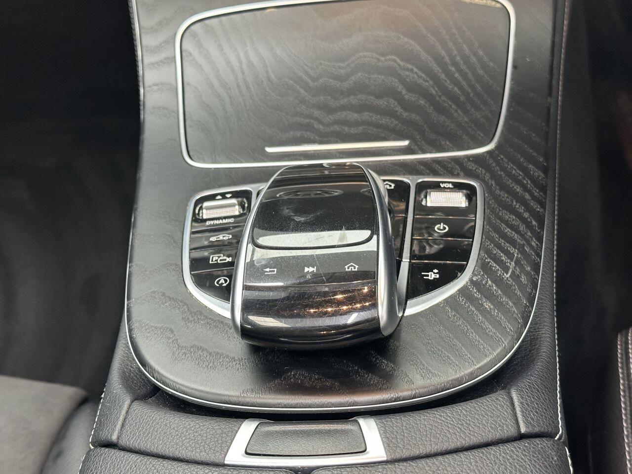 Mercedes-benz E-CLASS - Image 15