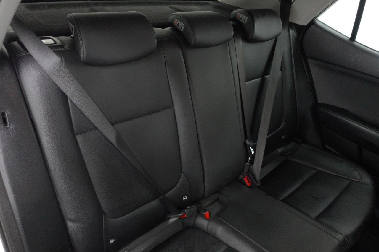 Kia Stonic - Image 18