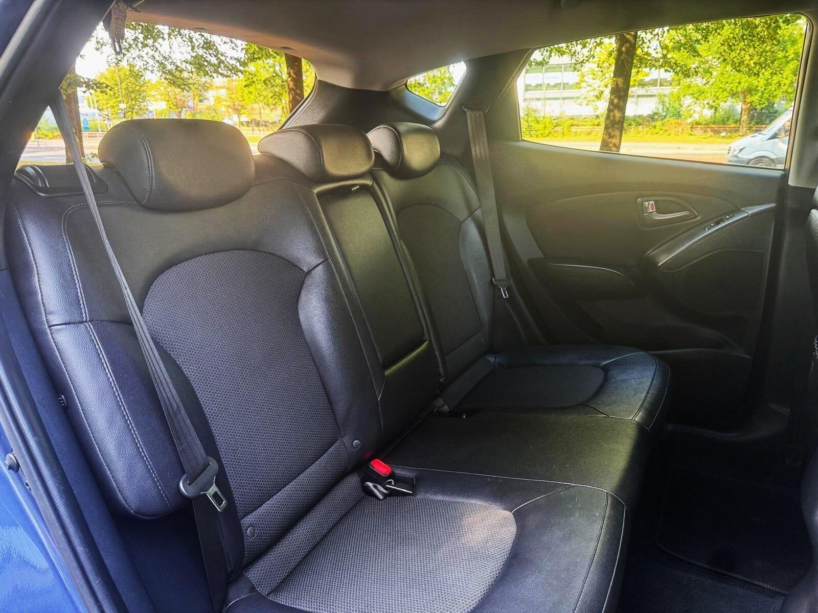 Hyundai ix35 - Image 19