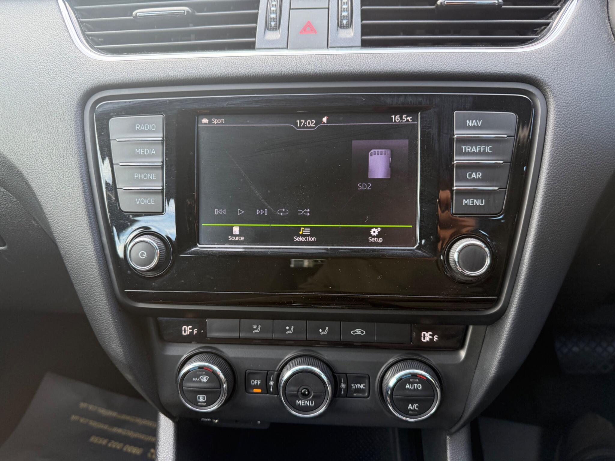 Skoda Octavia - Image 9