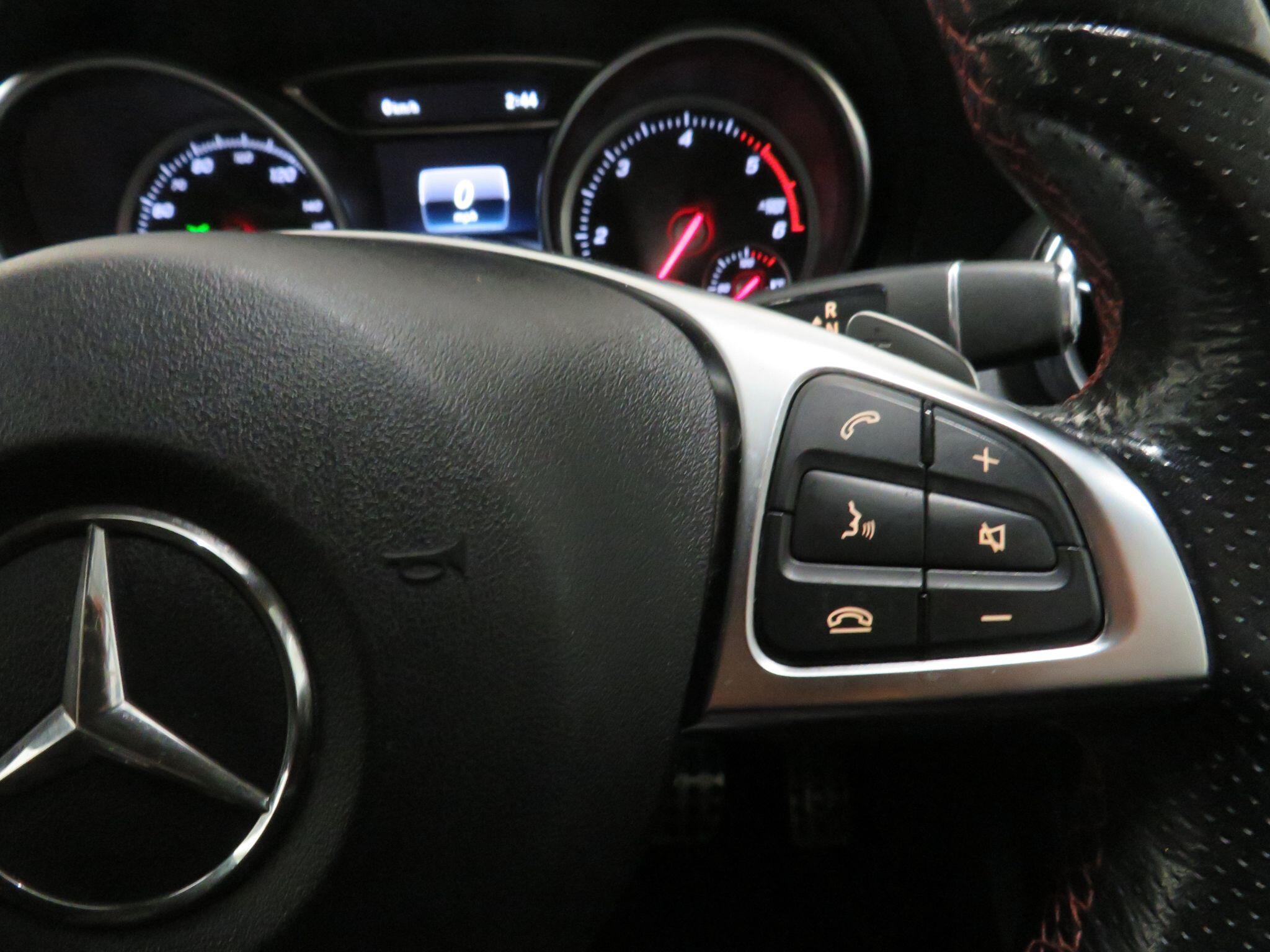 Mercedes GLA - Image 16