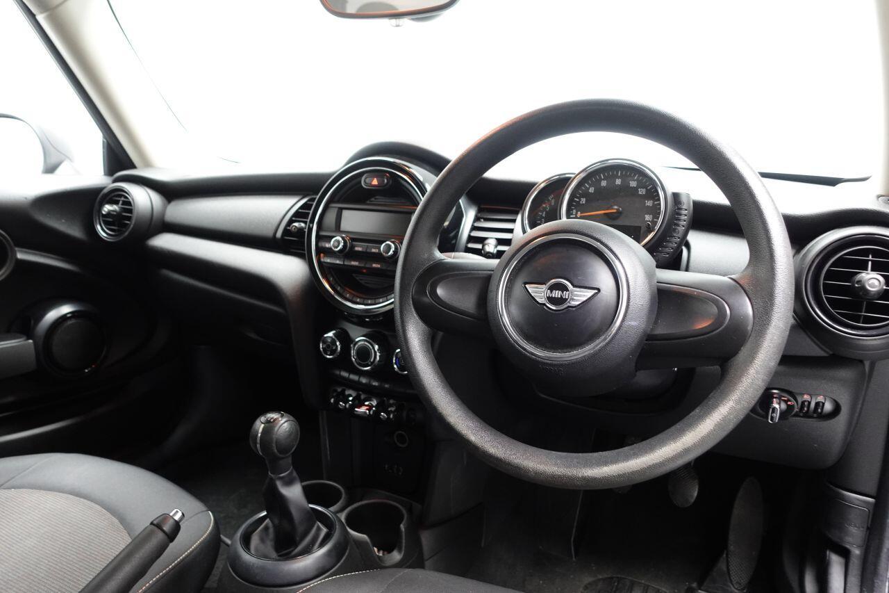 MINI Hatch - Image 15