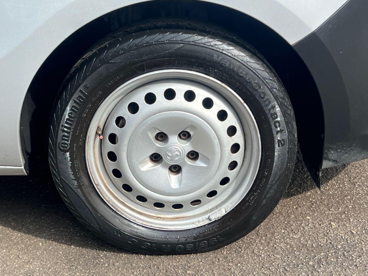 Vauxhall Combo - Image 22