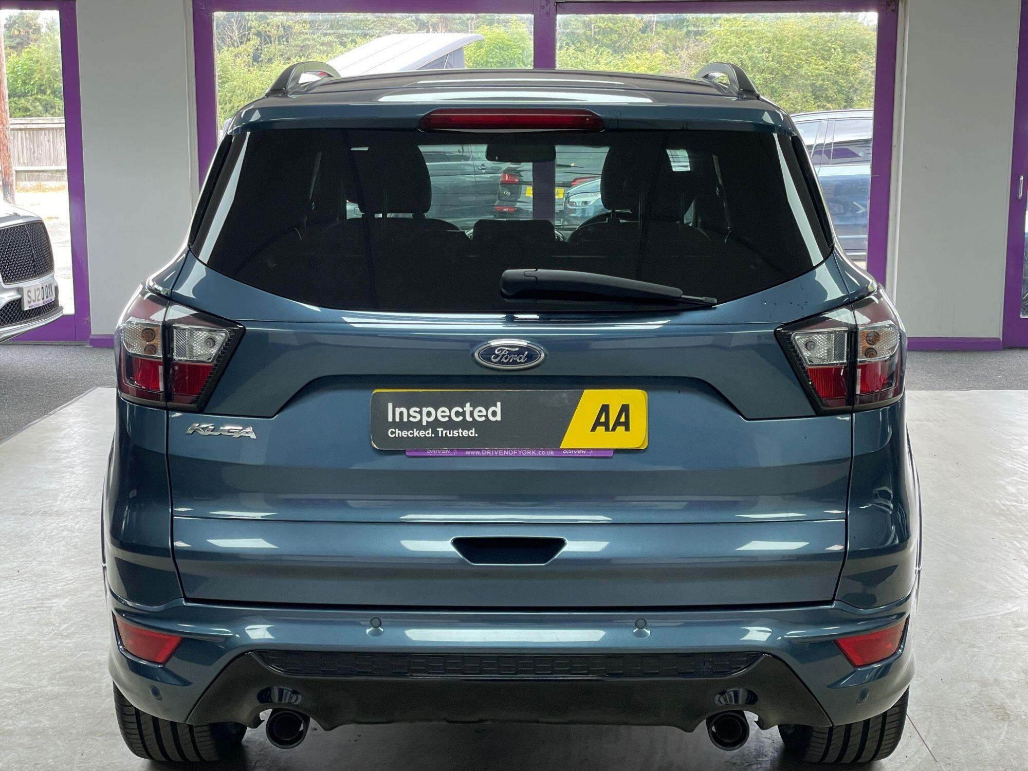 Ford Kuga - Image 10
