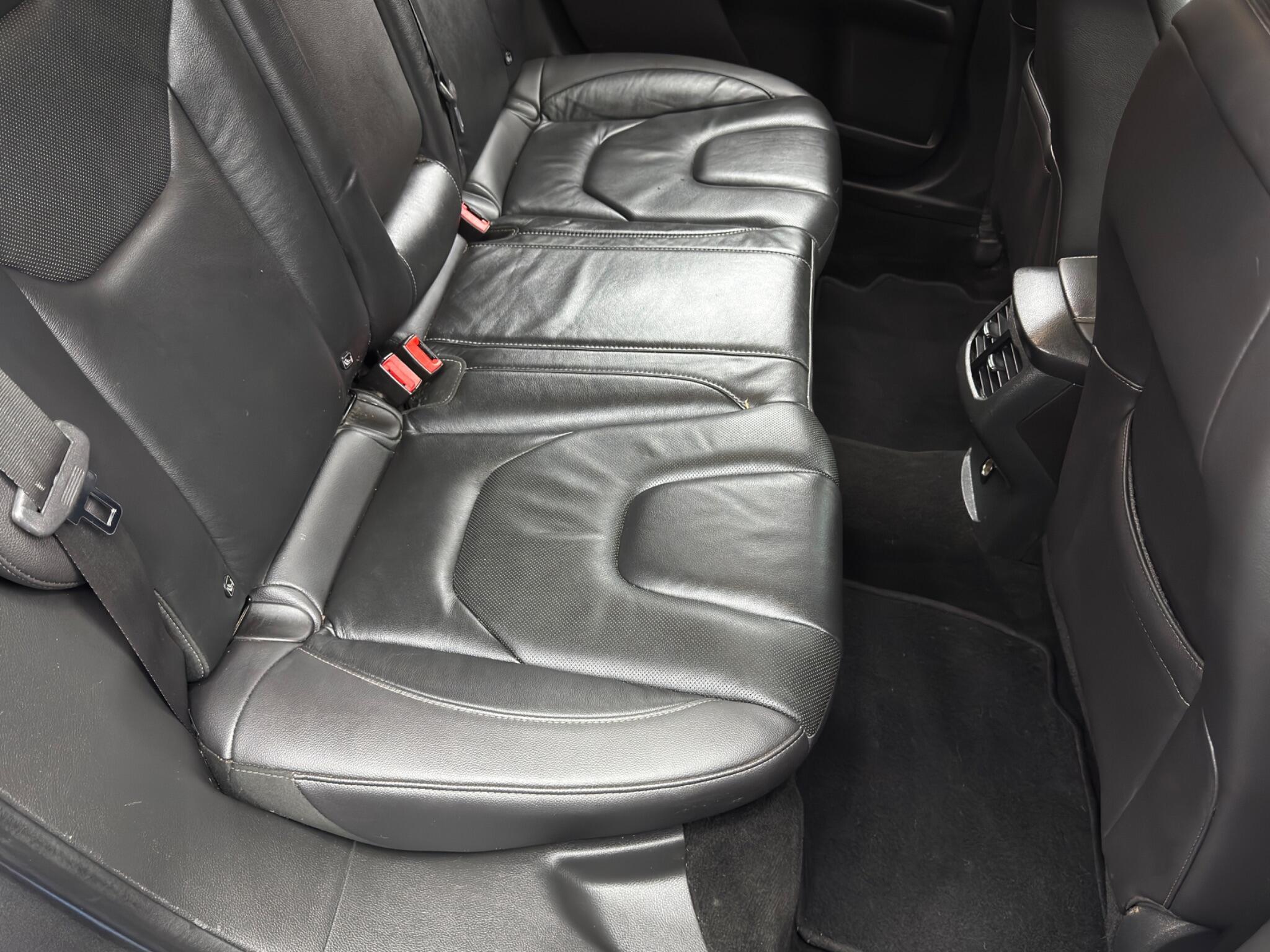 Ford Mondeo - Image 16