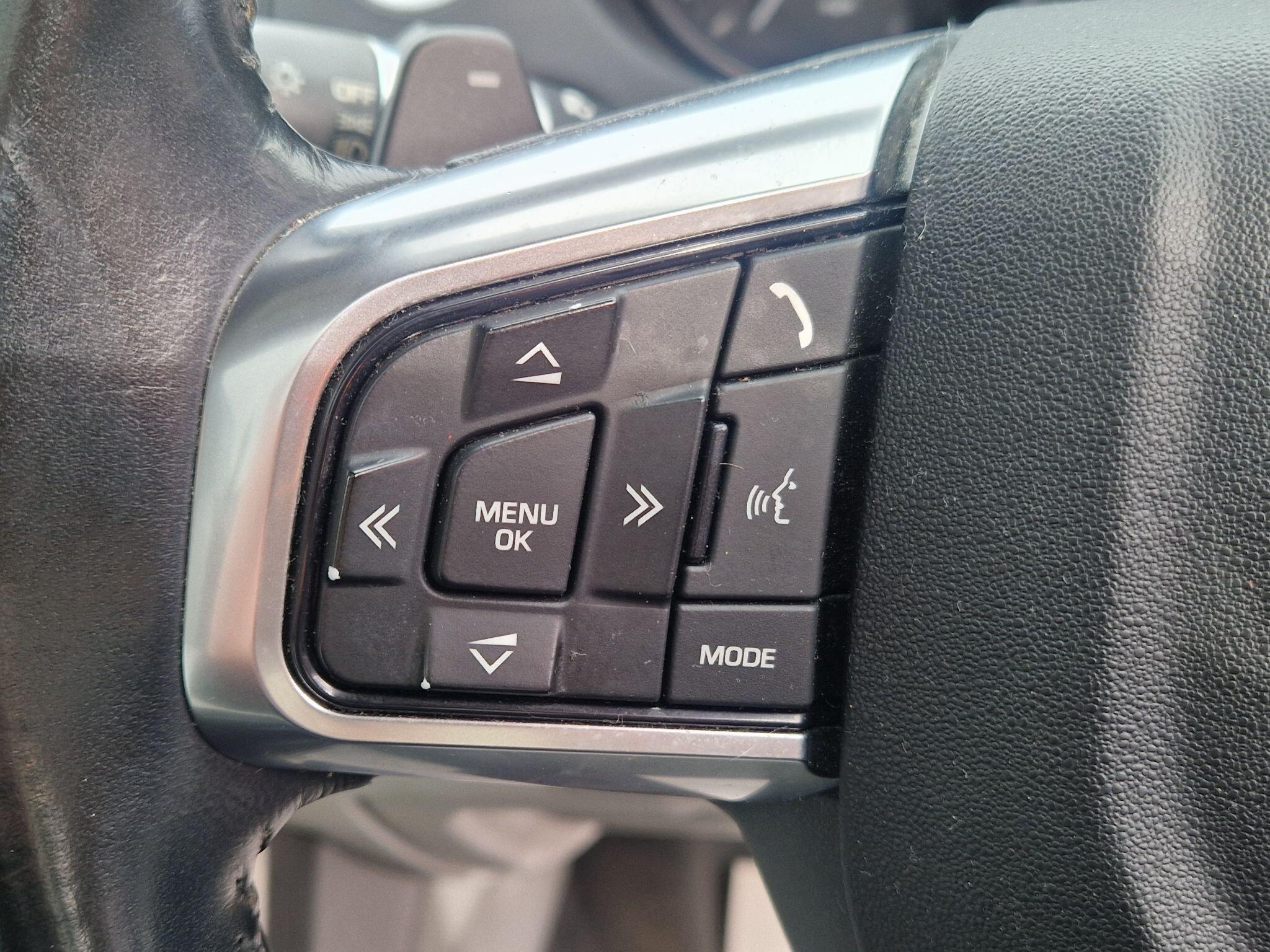 Land Rover DISCOVERY SPORT - Image 40