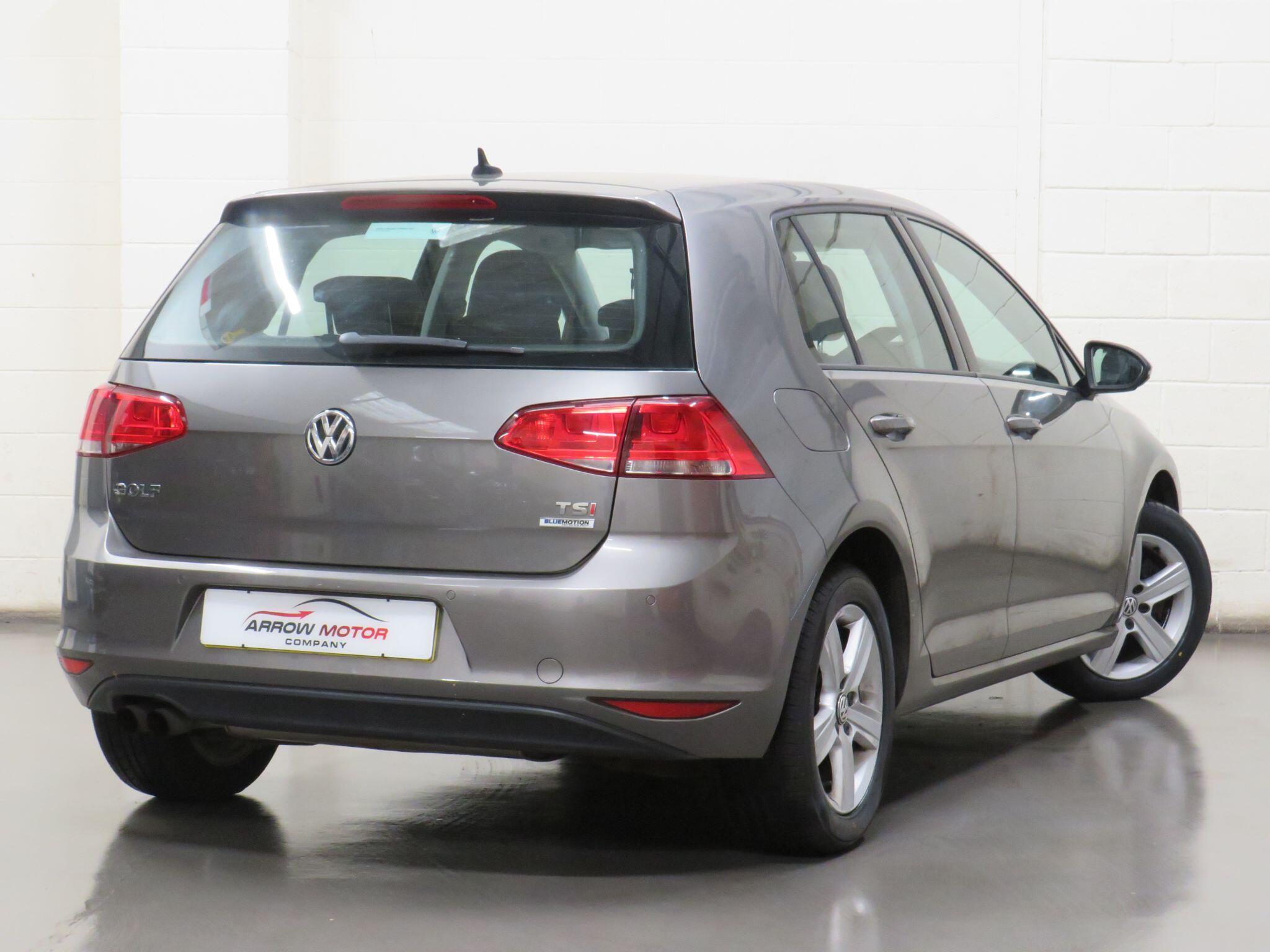 Volkswagen Golf - Image 3