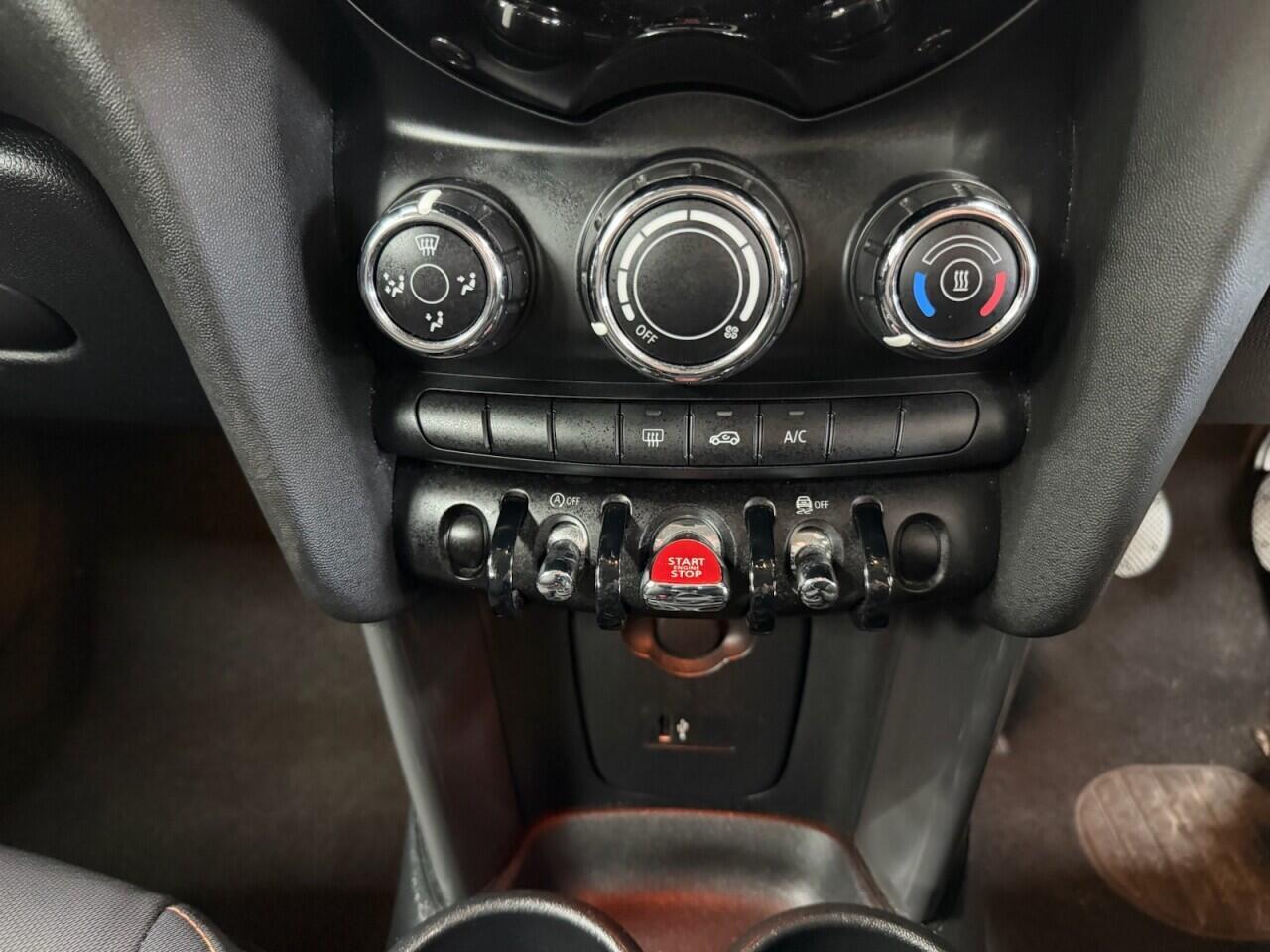 MINI Hatch - Image 30