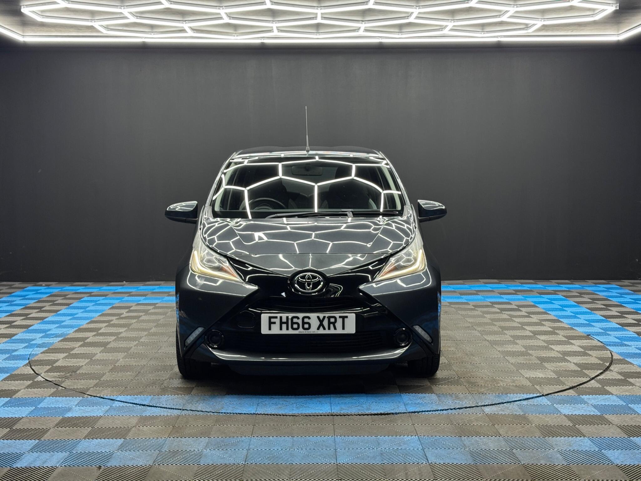 Toyota Aygo - Image 2