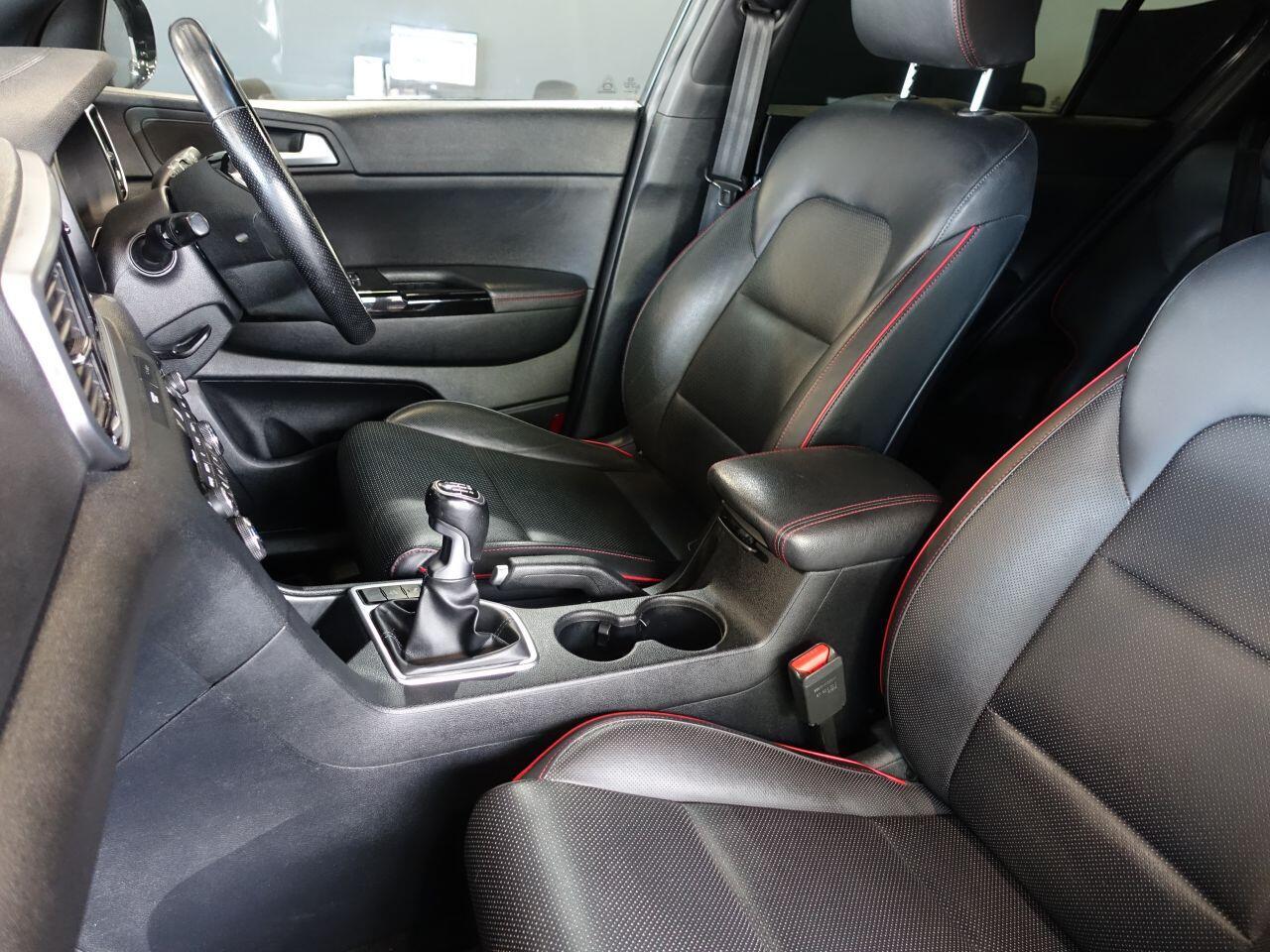 Kia Sportage - Image 11