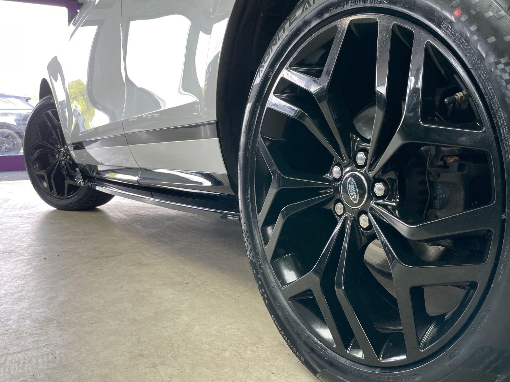 Land Rover Range Rover Evoque - Image 14